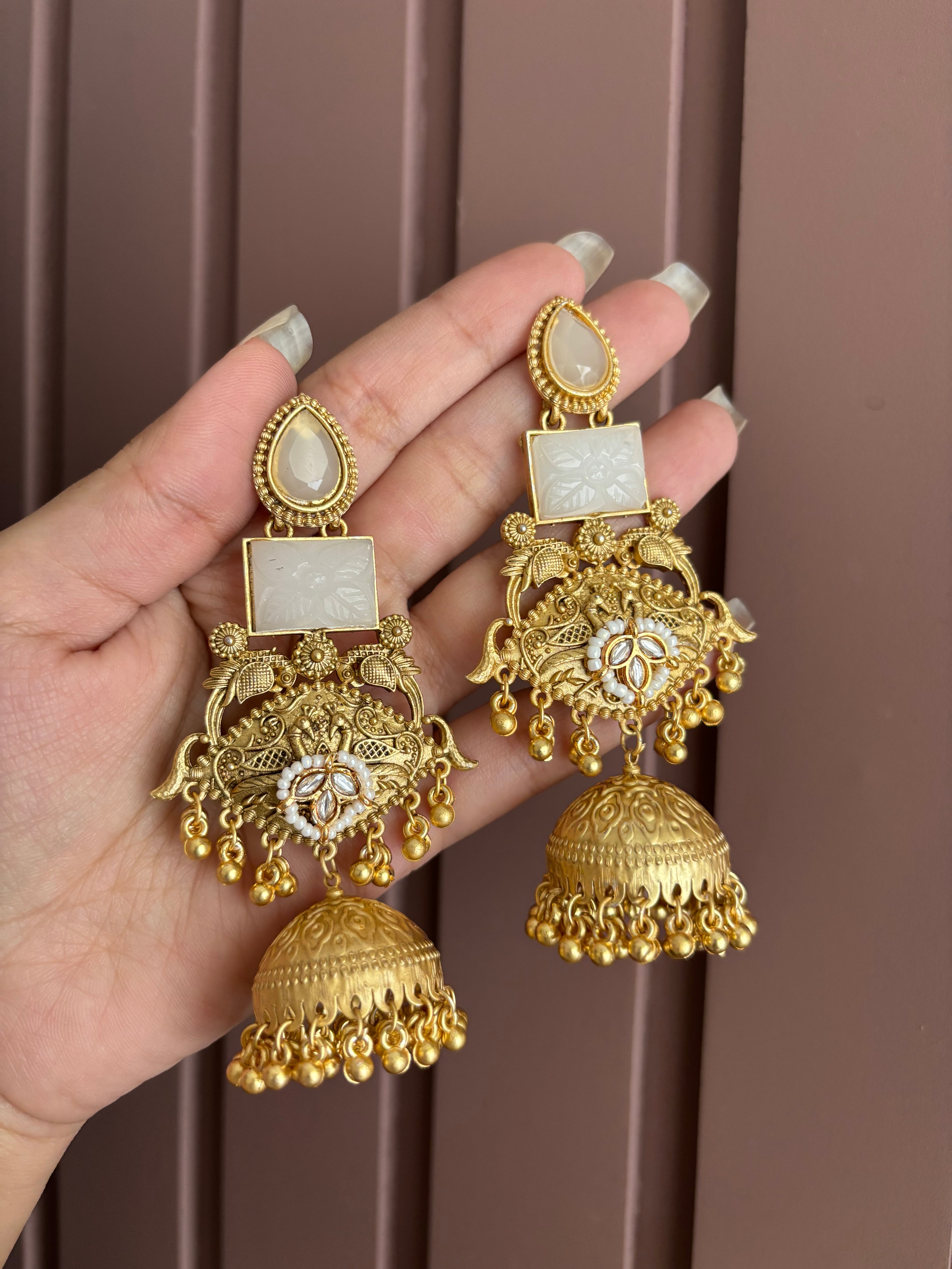 High Quality Designer Kashmiri Earrings ( Ivory)