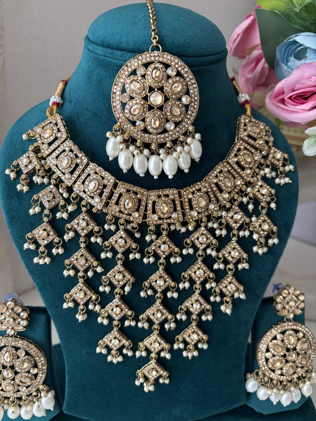 Noori Pakistani Style Layer Necklace With Mang Tikka & Earrings