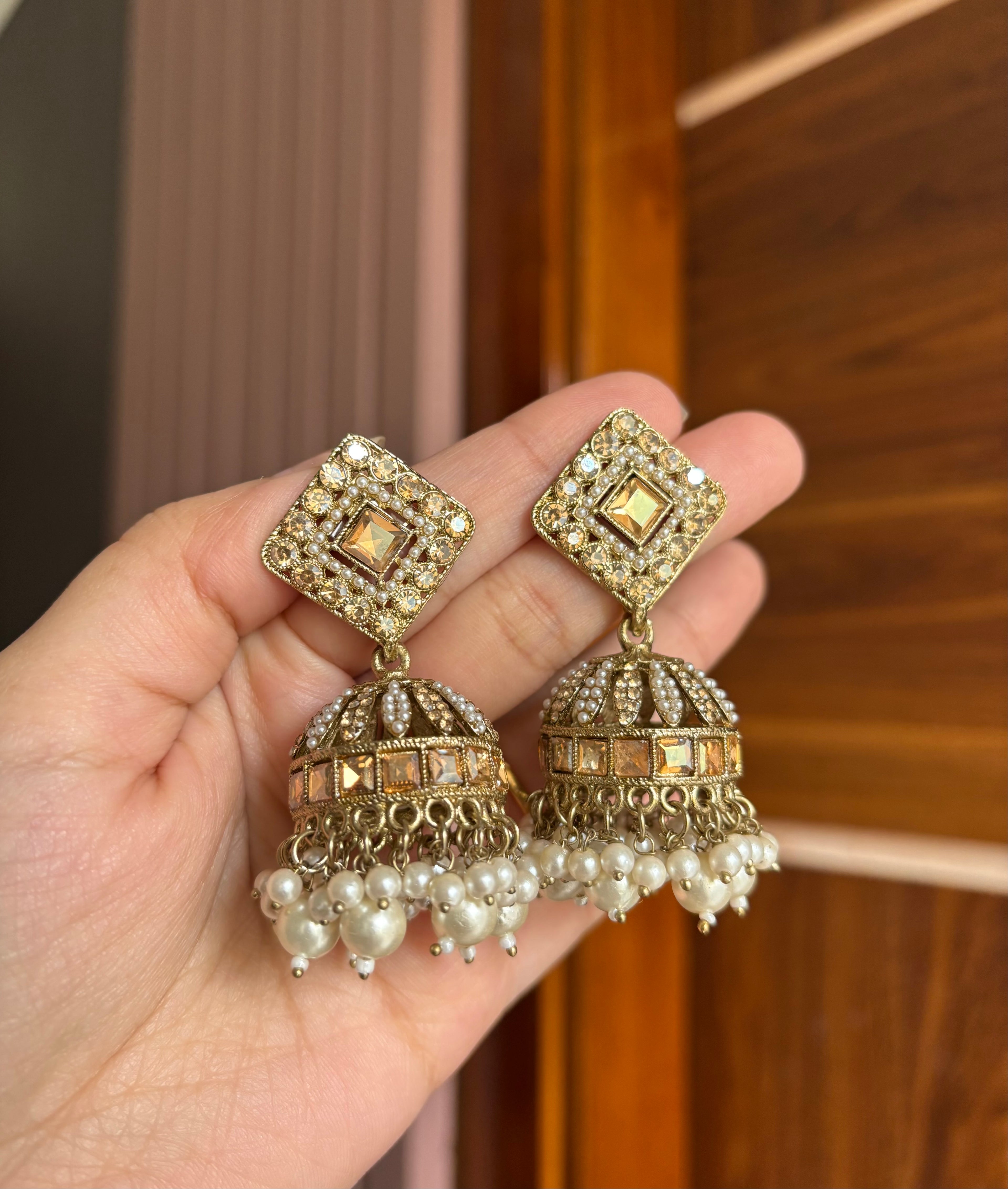 Jhumari Golden Jhumkas