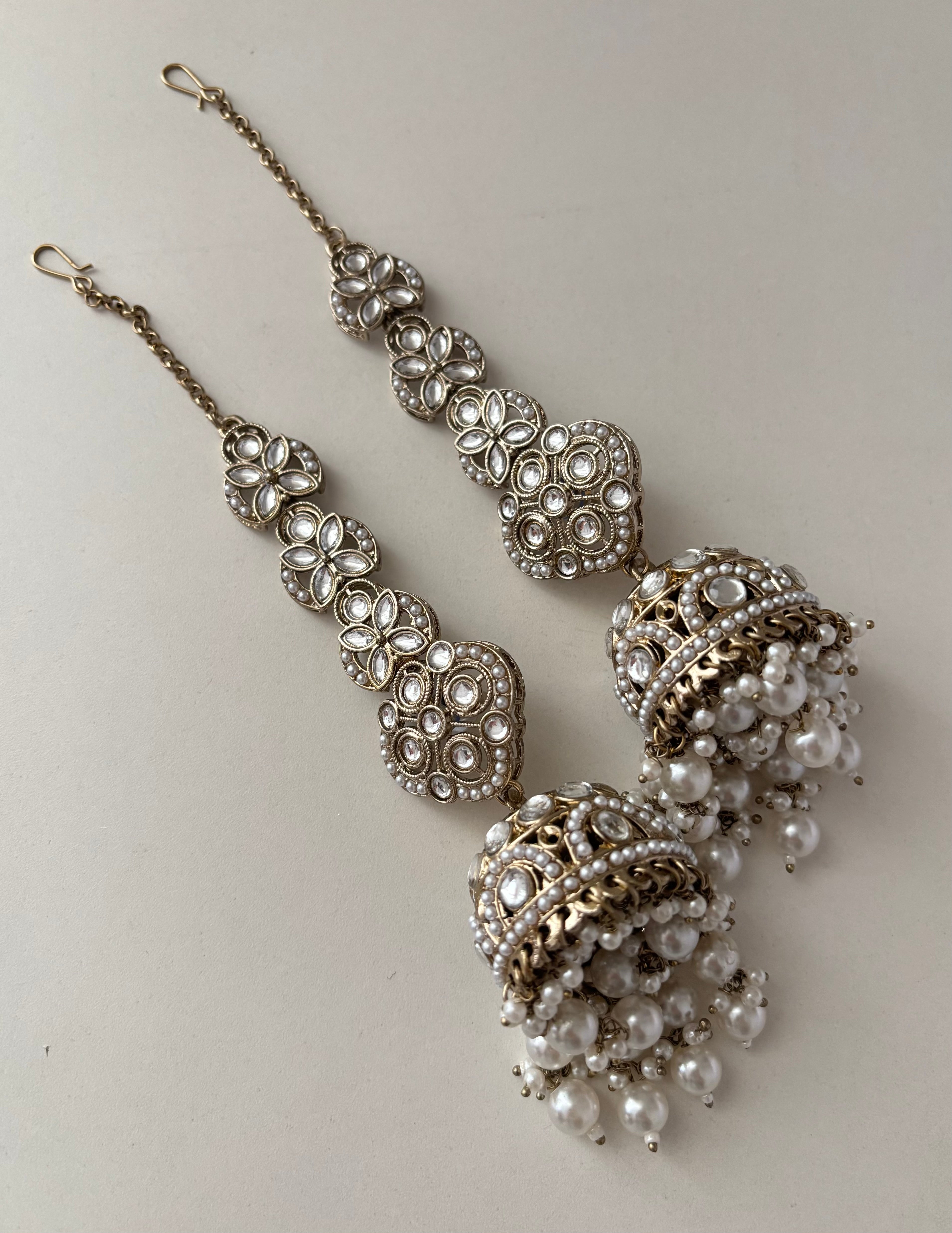 High Quality Designer Pearl Touch Kundan Jhumkas With Sahara