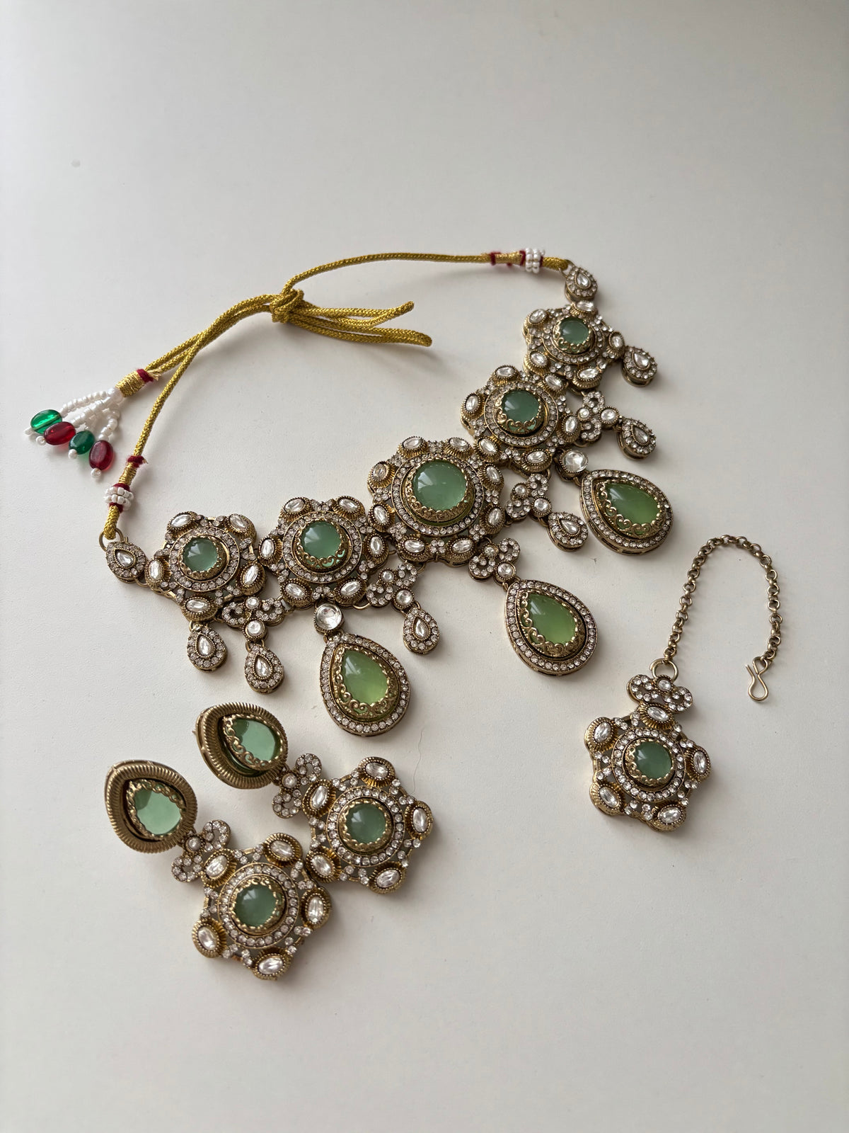 Princess Jasmine Turkish Choker Set With Mang Tikka & Earrings (Mint)