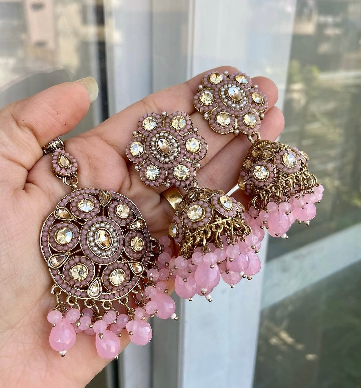 Rosy Jadau Mang Tikka With Jhumkas (Baby Pink)