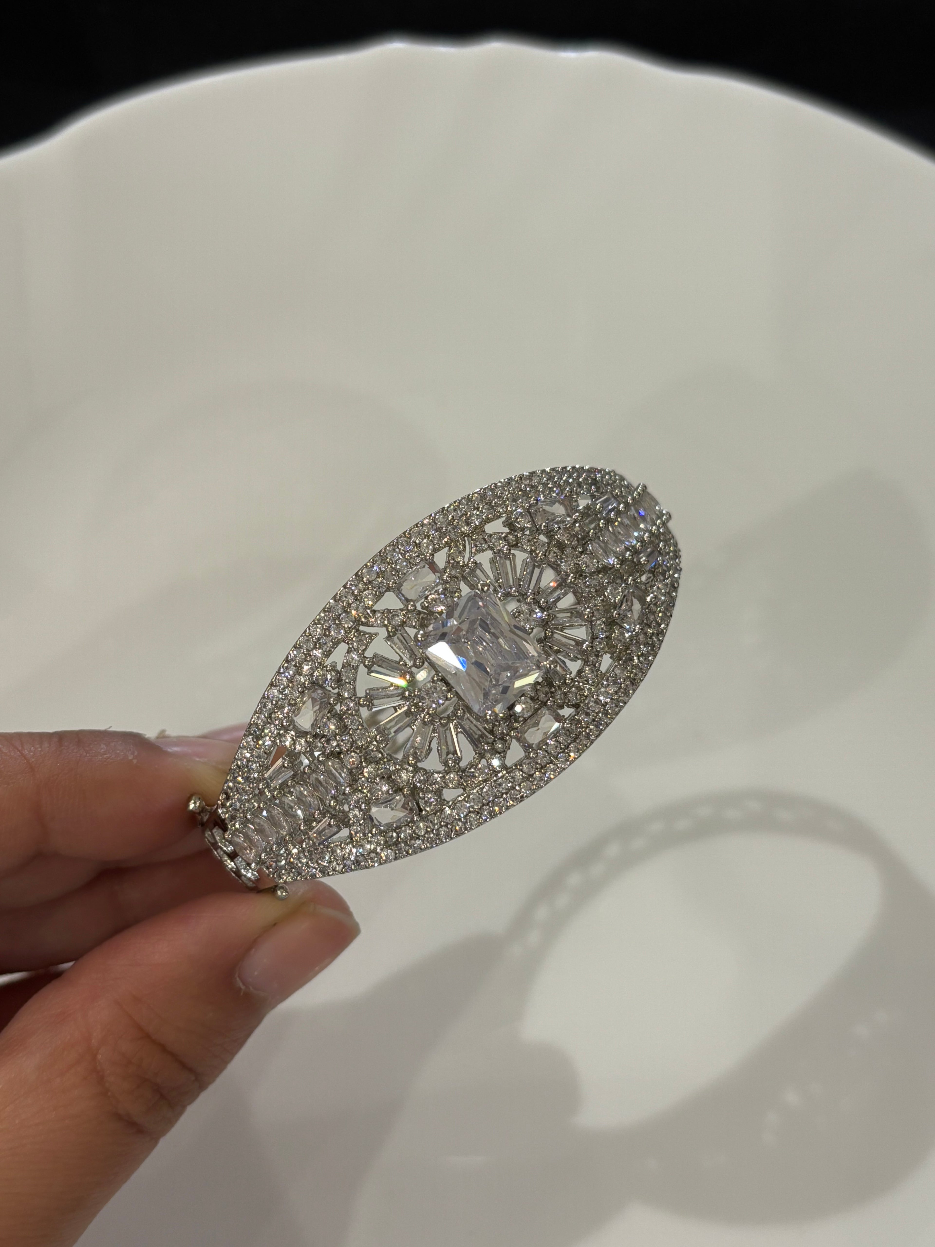 Julie American Diamond Openable Bracelet