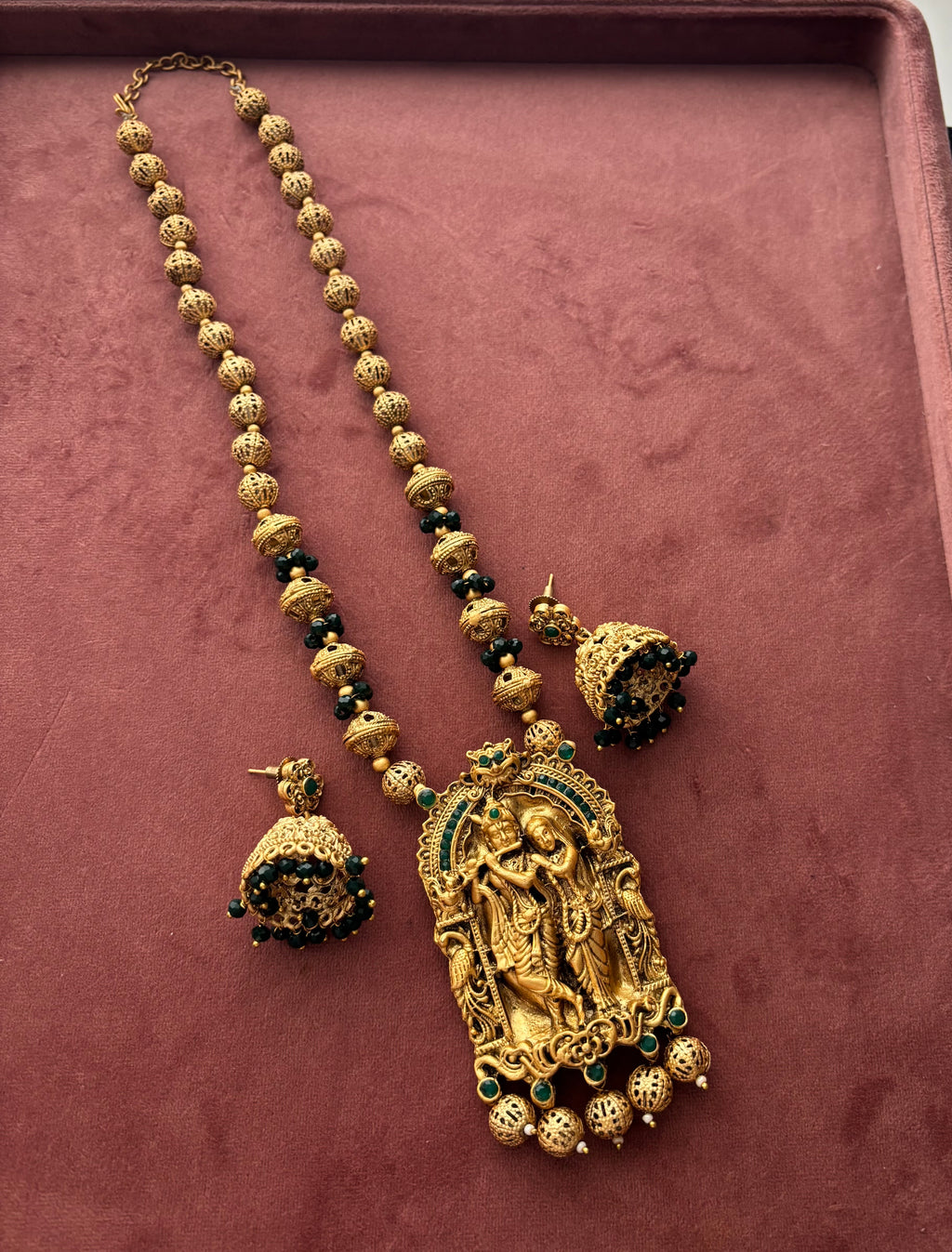 Radha Krishan Haar With Jhumkas (Green)