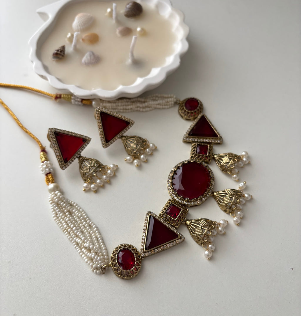 Jazz Doublet Stone Work Choker With Earrings (Maroon)