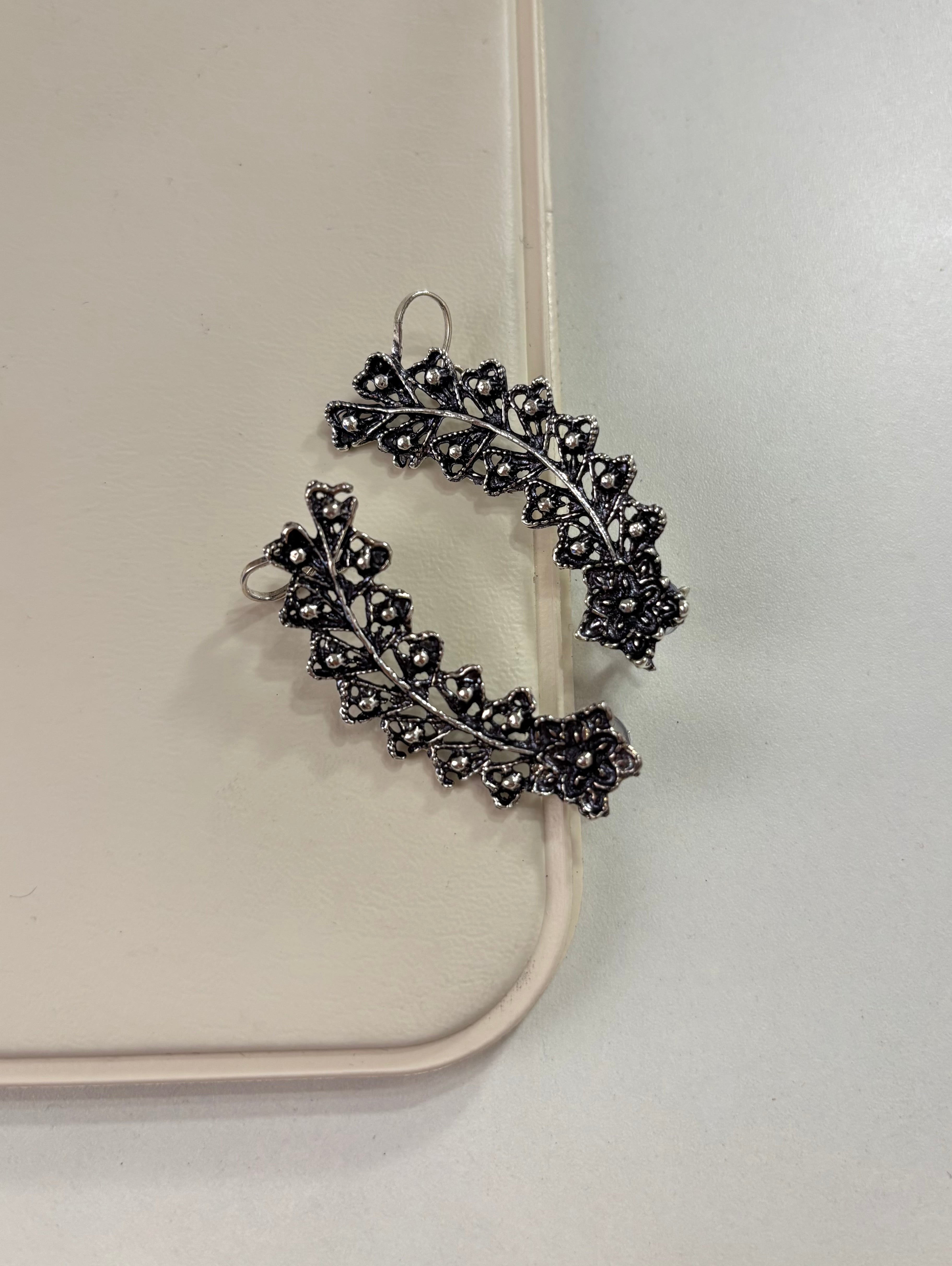 German Silver Flower Earcuff
