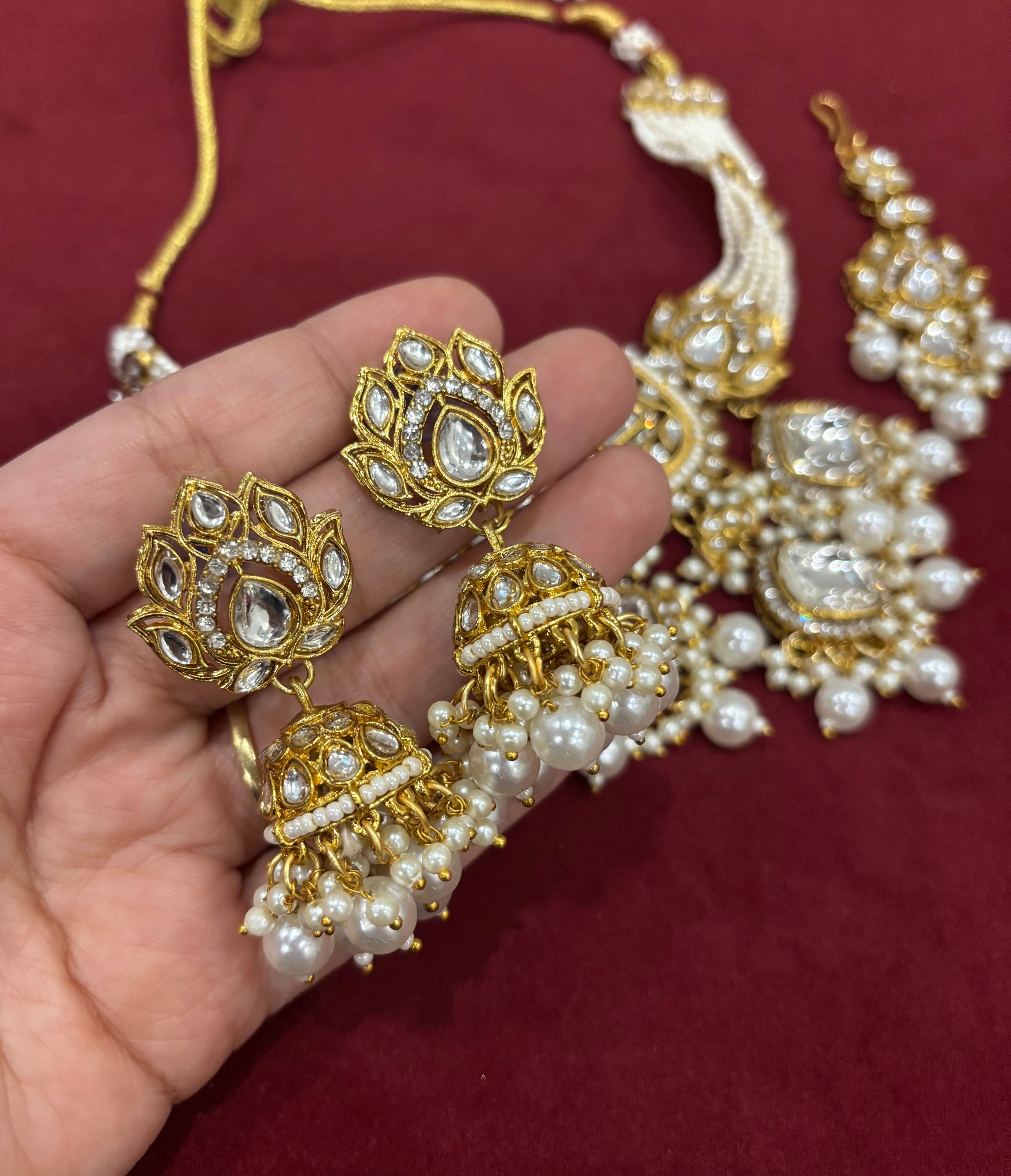 Kajal Choker Set With Mang Tikka & Jhumkas