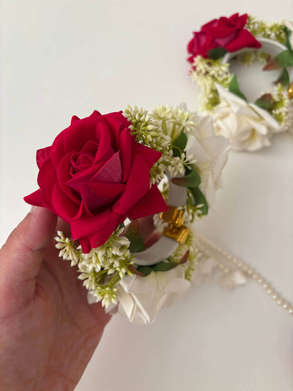 Floral Kaleera (White/Dark Pink) Adjustable Size