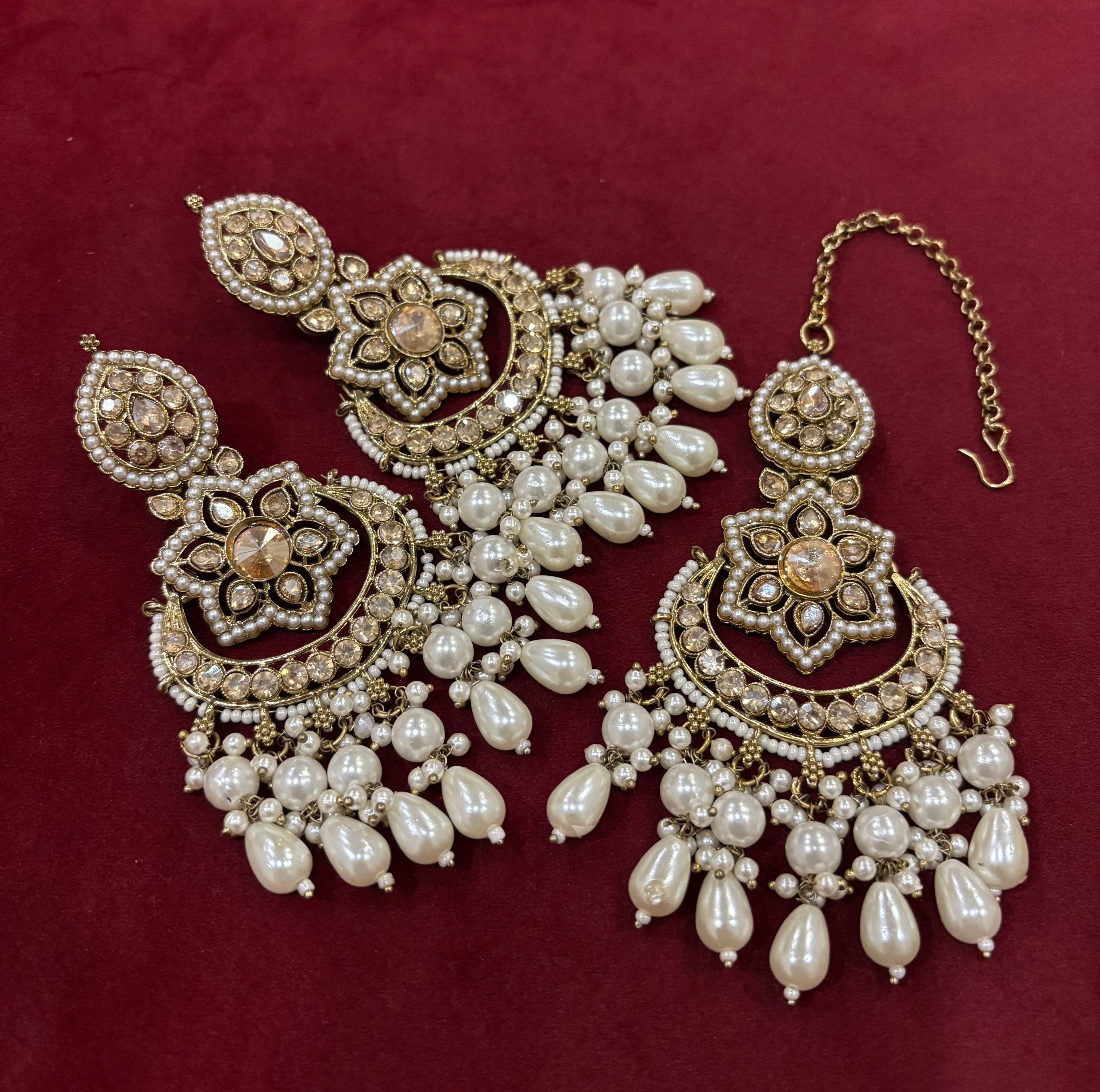 High Quality Designer Tara Mang Tikka With Earrings