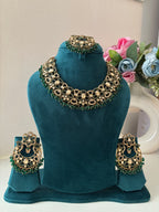 Navida Classy Necklace With Mang Tikka & Chandbali Earrings (Emerald)