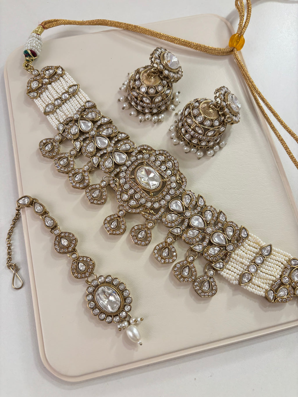 Premium Choker Choker Set With Mang Tikka & Jhumkas Moissanite Work