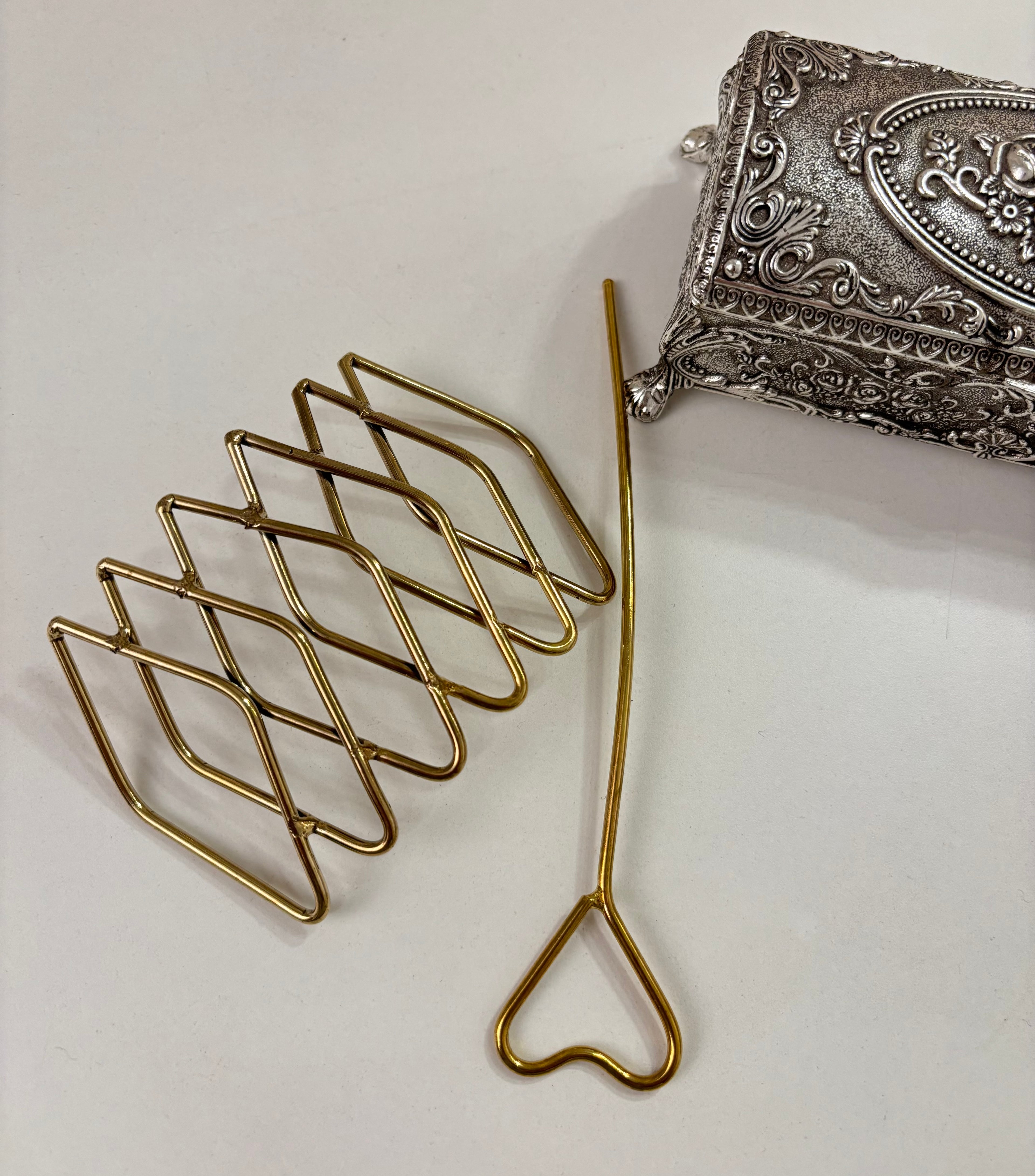 Zik Zak Oxidised Hair Bun With Stick