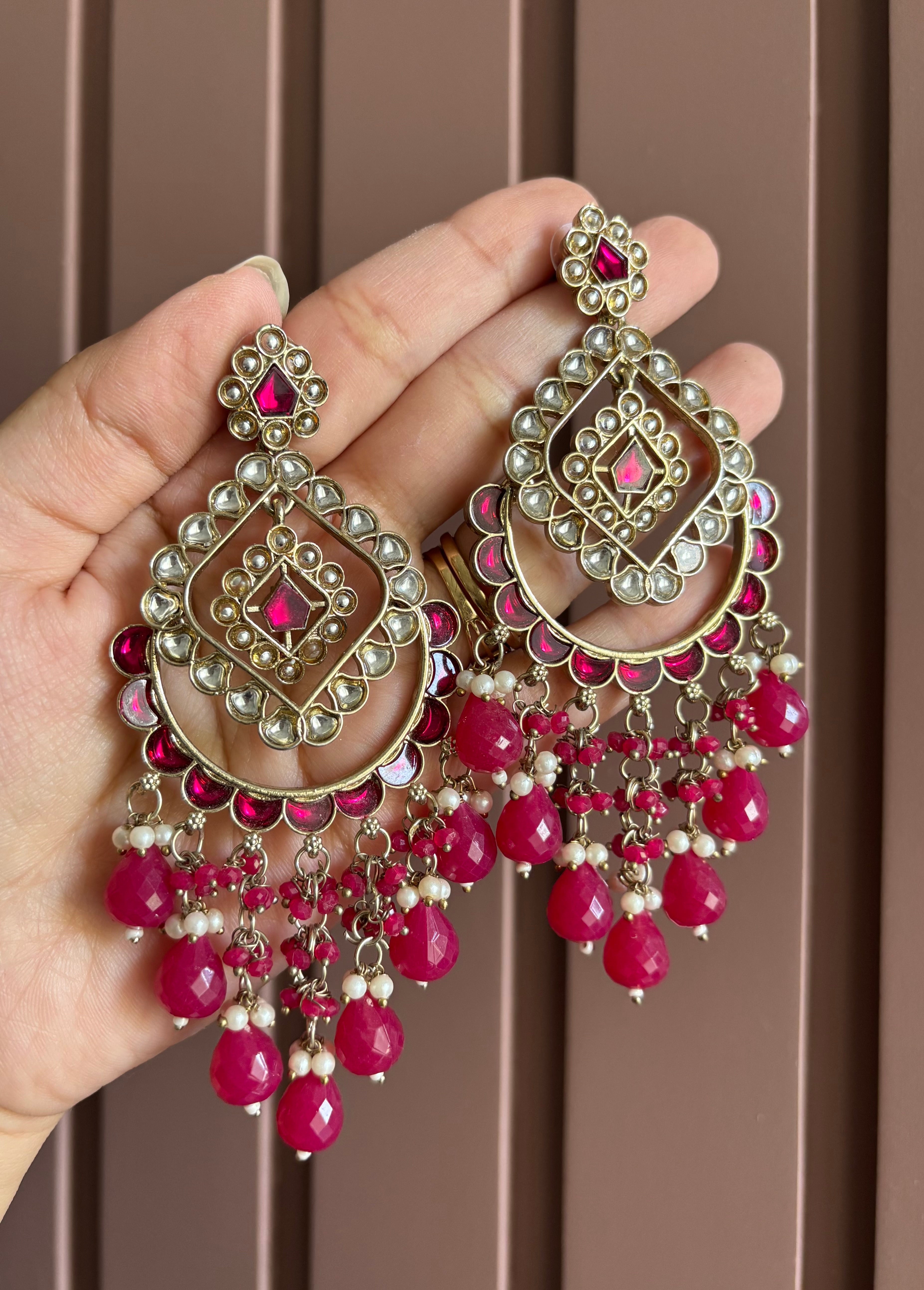 High Quality Designer Mazanta Long Earrings