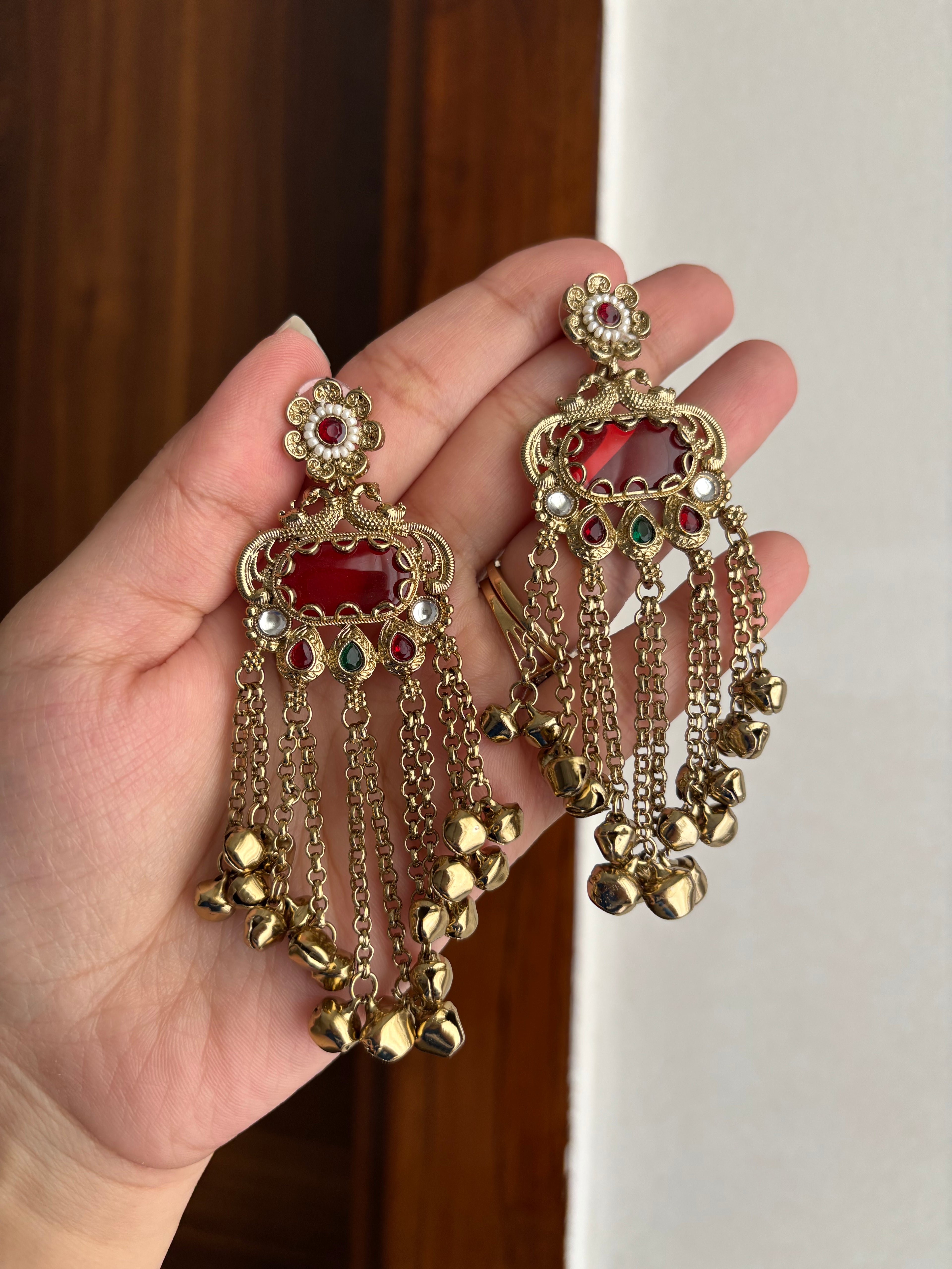 Noohrani Ghungroo Earrings (Maroon)