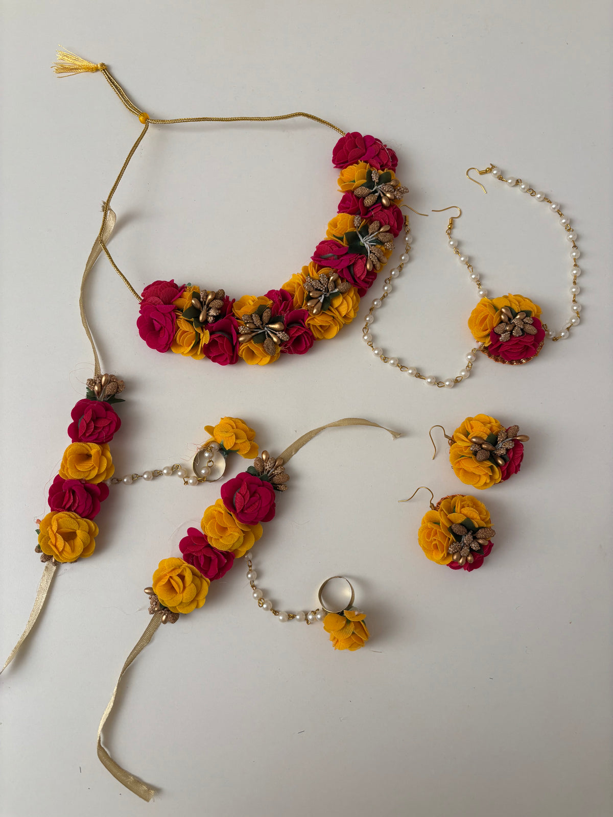 Bano Mehandi Combo (Yellow/Dark Pink)