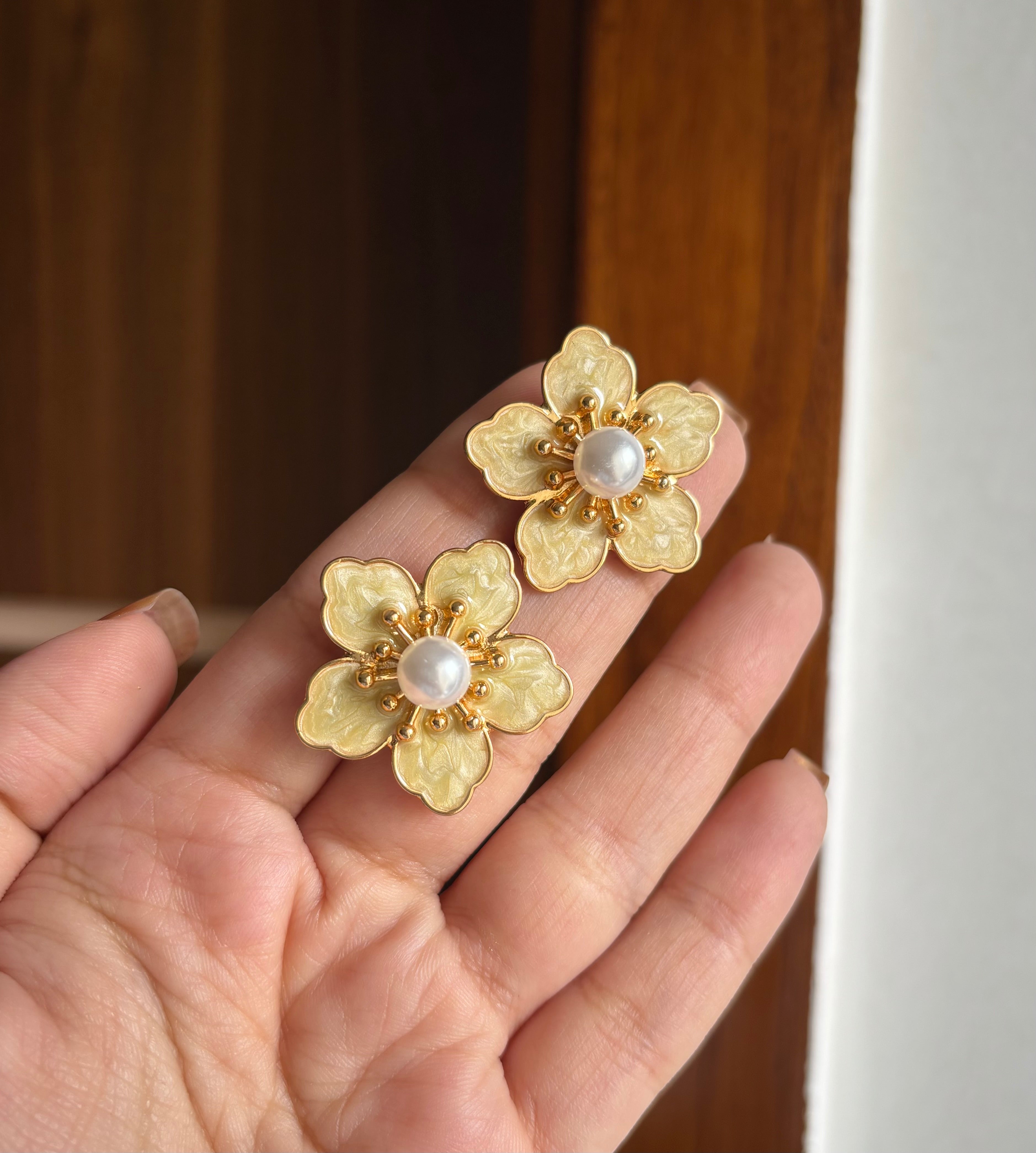 Ivory Flower Stud Earrings