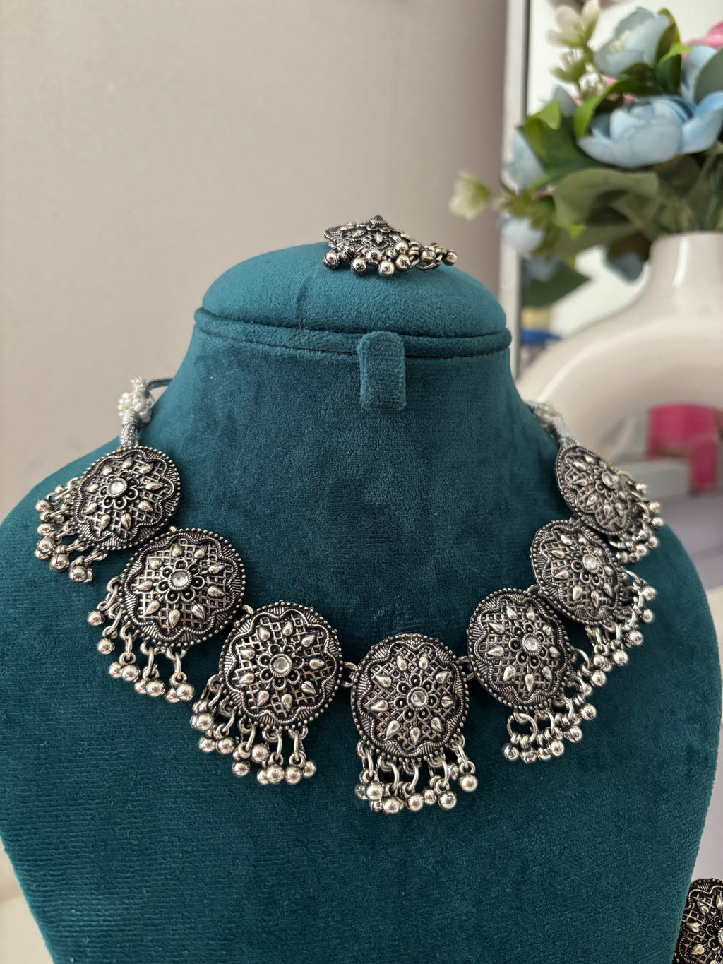 Round Flower Silver Necklace With Mang Tikka & Jhumkas