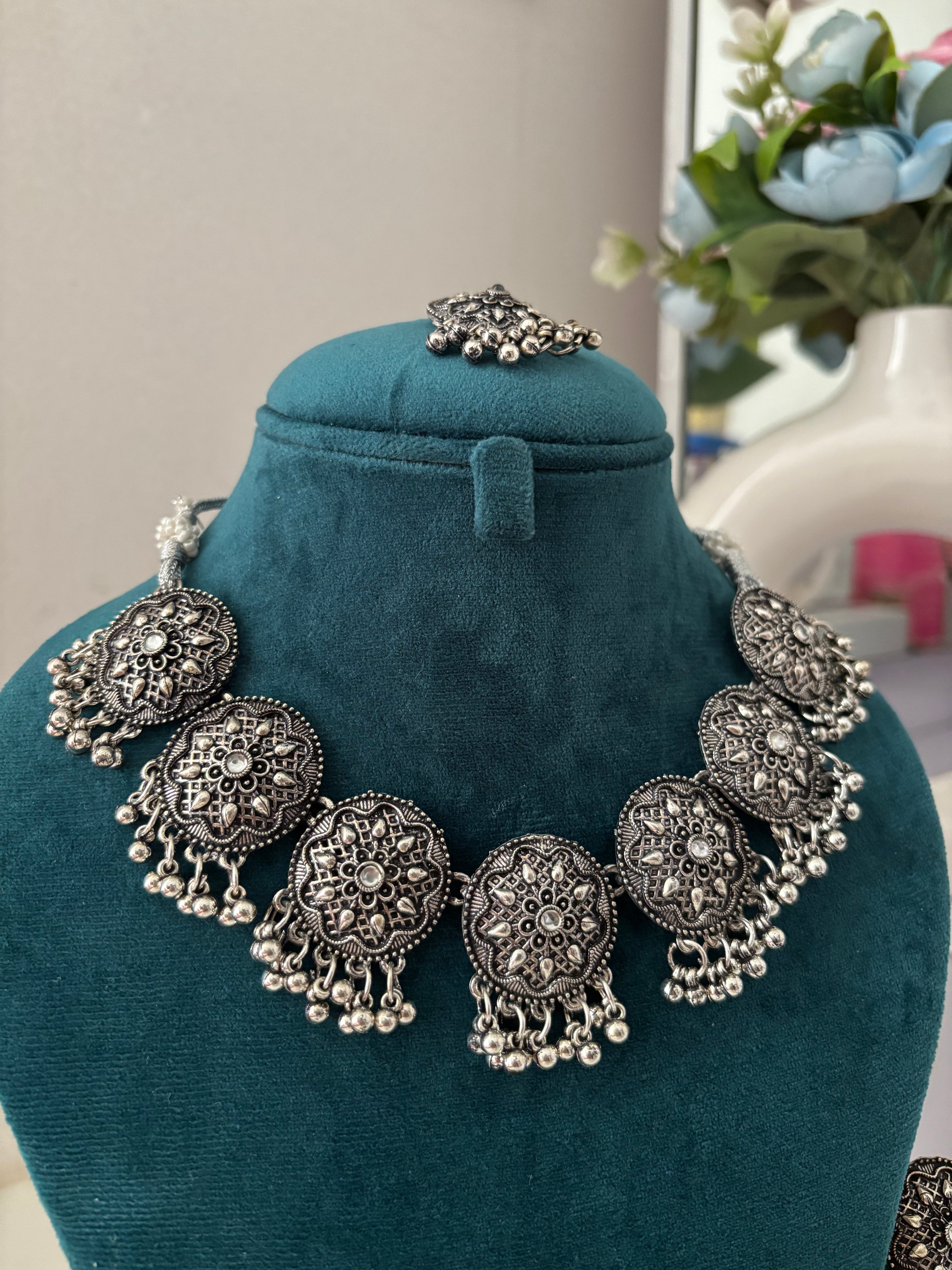 Round Flower Silver Necklace With Mang Tikka & Jhumkas