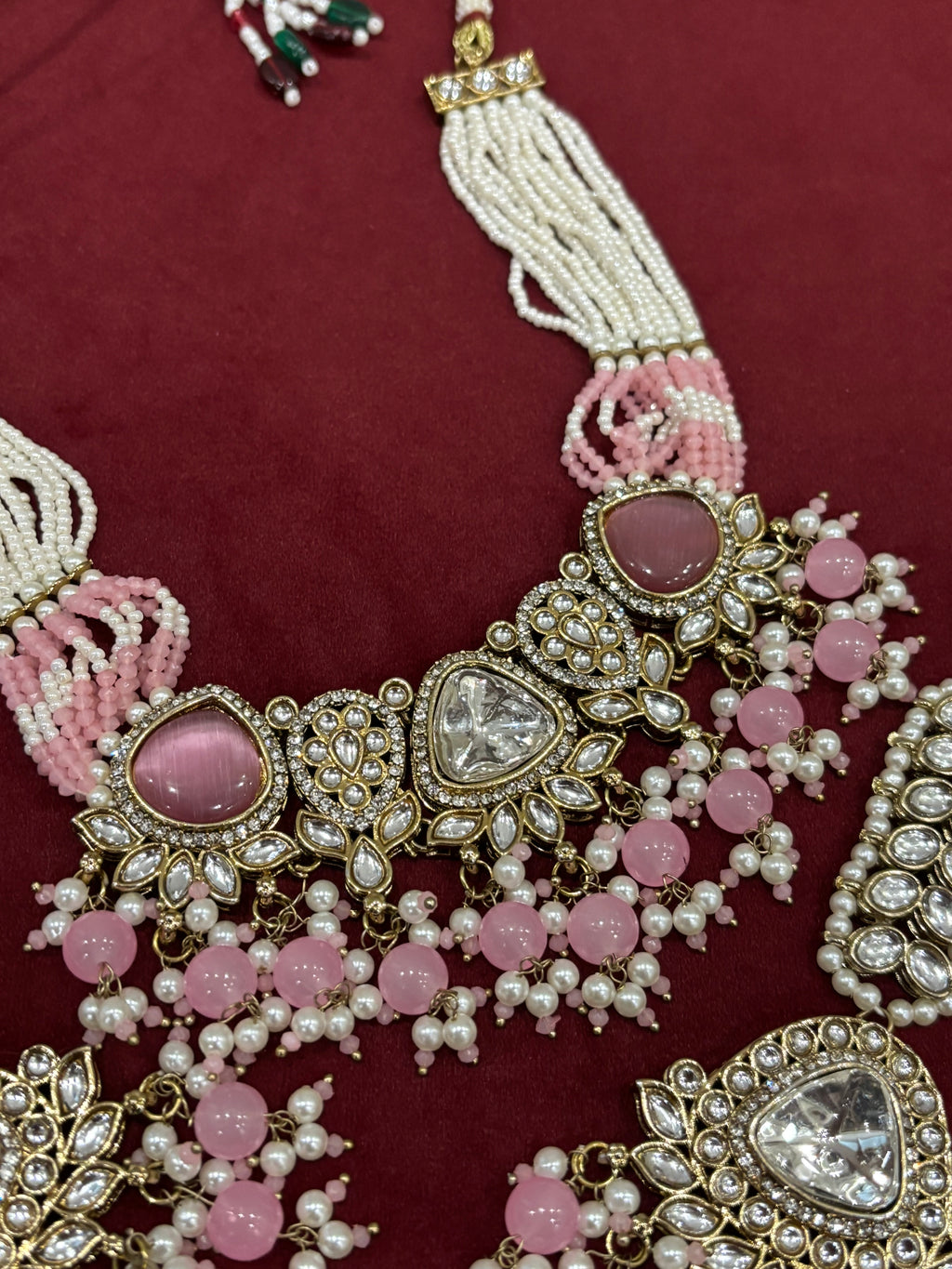 Baby Pink Navneet Choker Set With Mang Tikka & Earrings