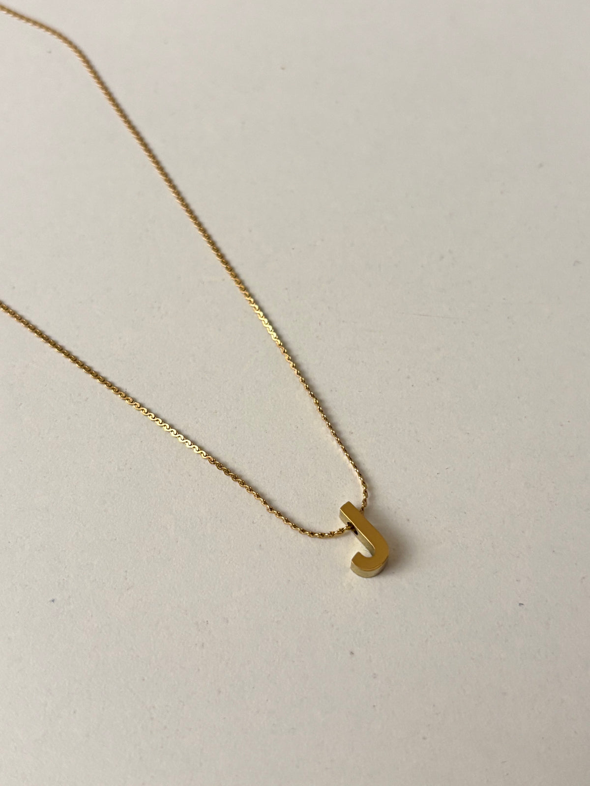 J Neckchain Anti Tarnish