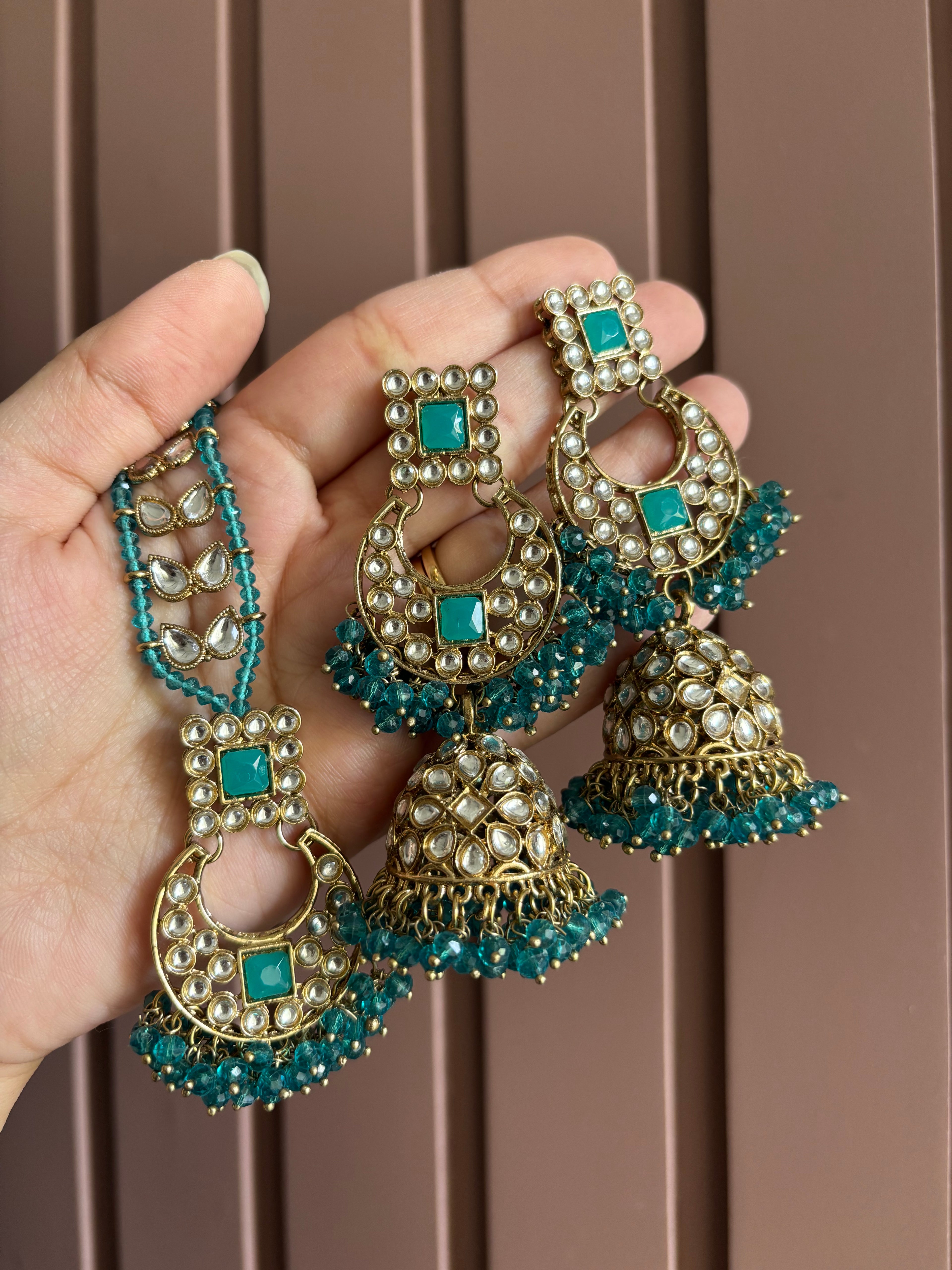 High Quality Designer Mang Tikka With Long Earrings