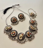 Meenakshi Premium Silver Choker With Mang Tikka & Stud Earrings In Pachi Touch