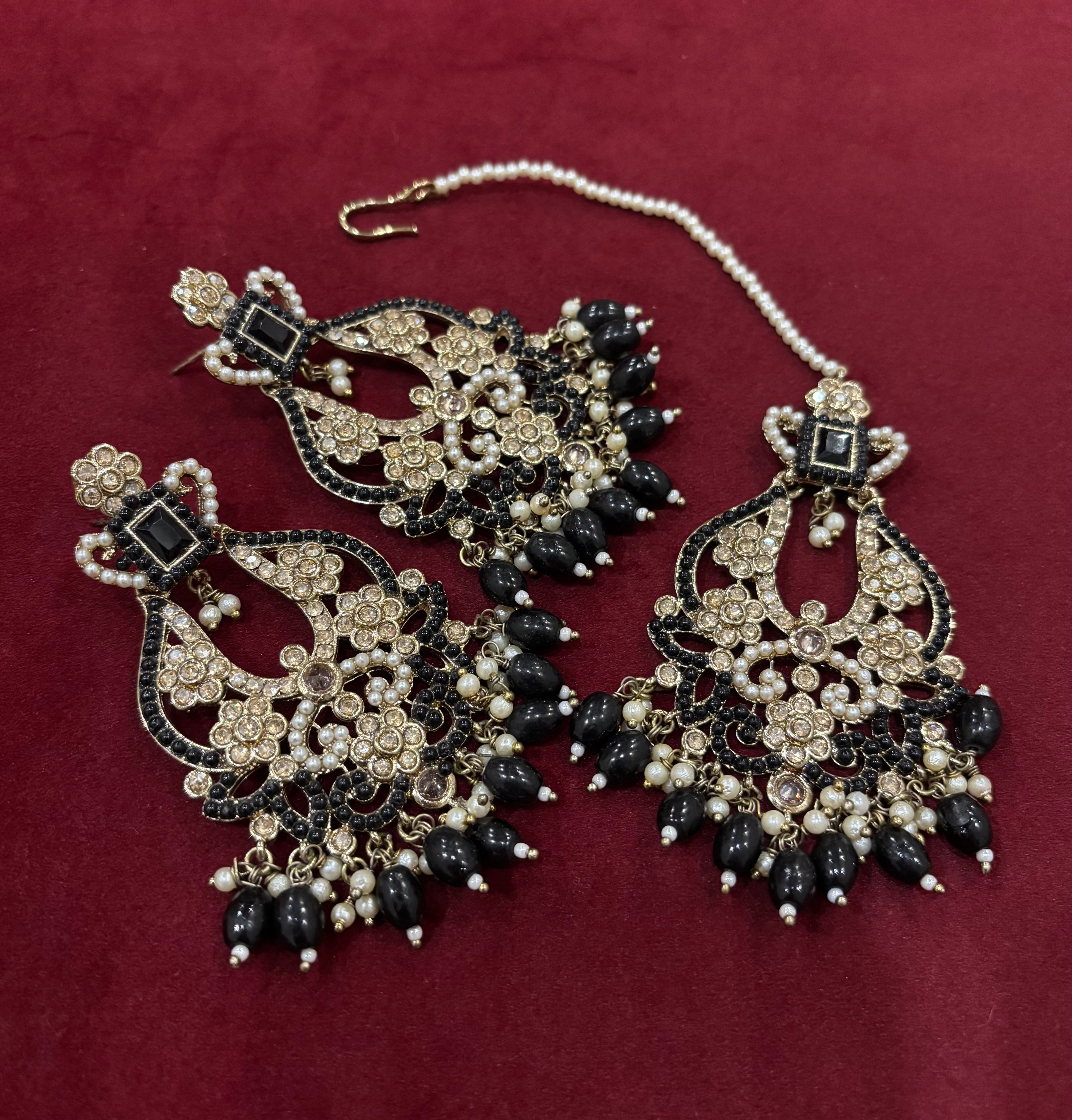 High Quality Designer Pakistani Style Black Mang Tikka & Earrings