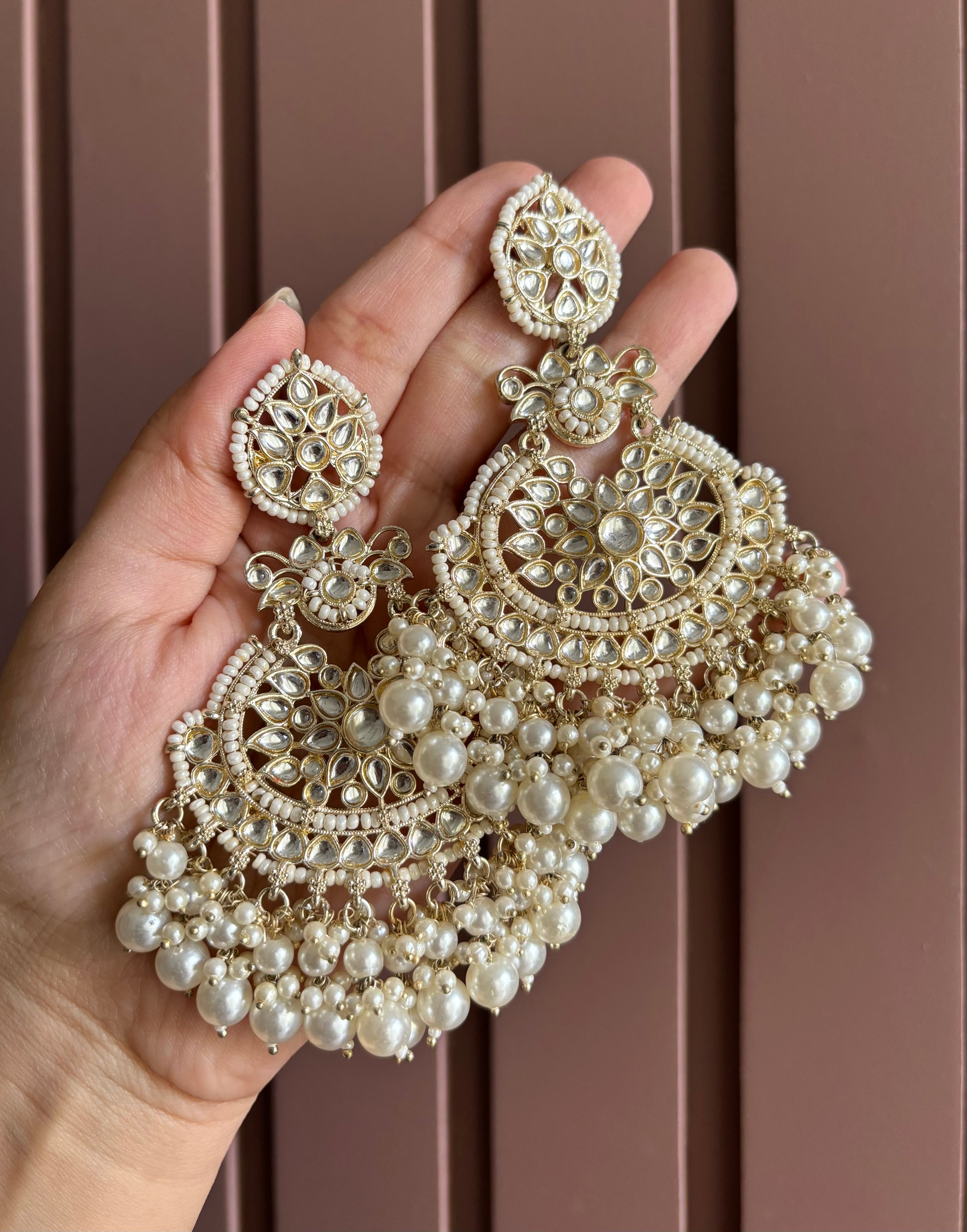 High Quality Designer Kundan Heavy Look Earrings