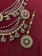 High Quality Designer Round Wine Mang Tikka With Stud Earrings & Side Layers