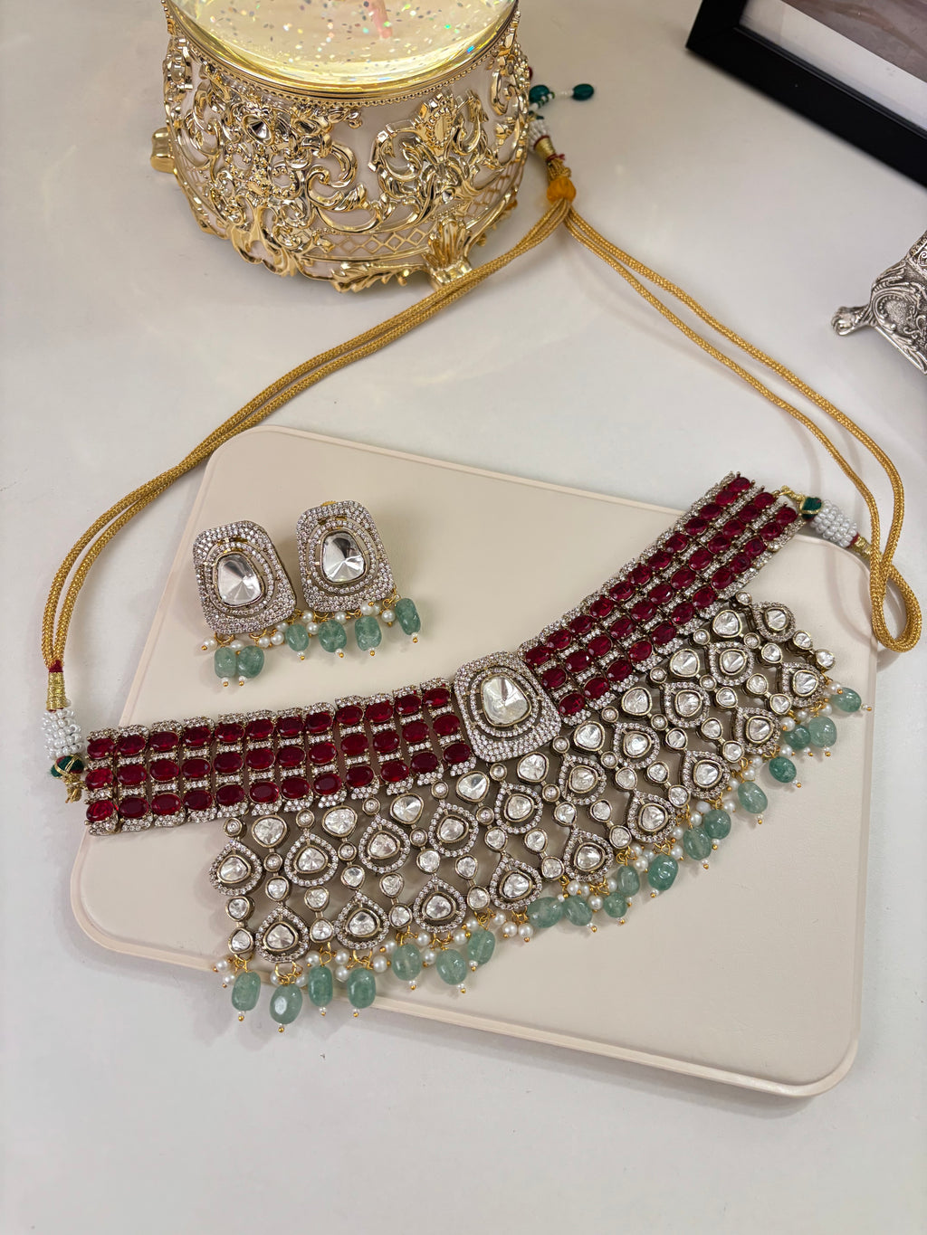 Premium Princess Heavy Look Necklace With Earrings