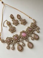 Princess Jasmine Turkish Choker Set With Mang Tikka & Earrings (Pink)