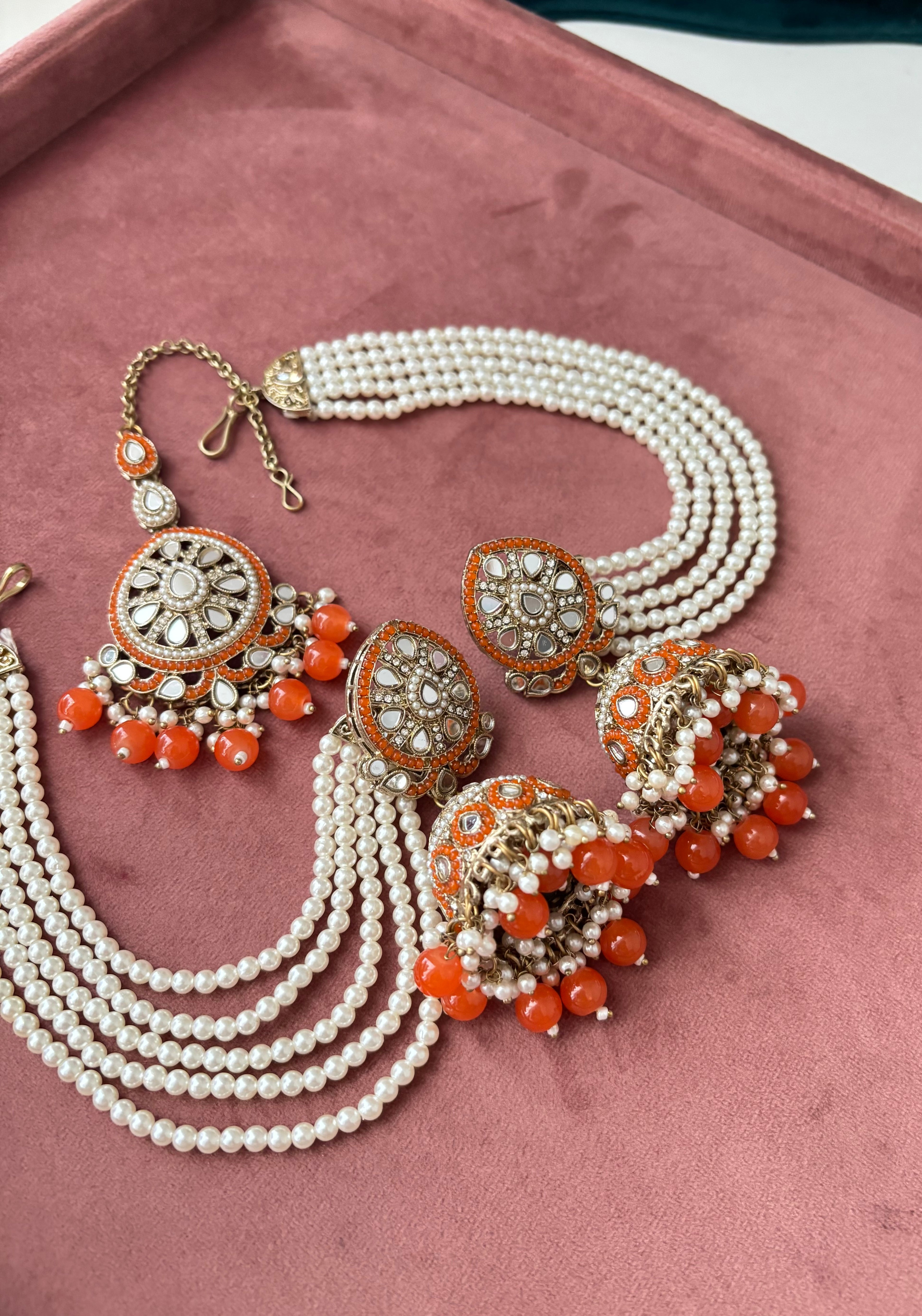 Mirror Cut Mang Tikka With Jhumkas & Detachable Earchain (Orange)