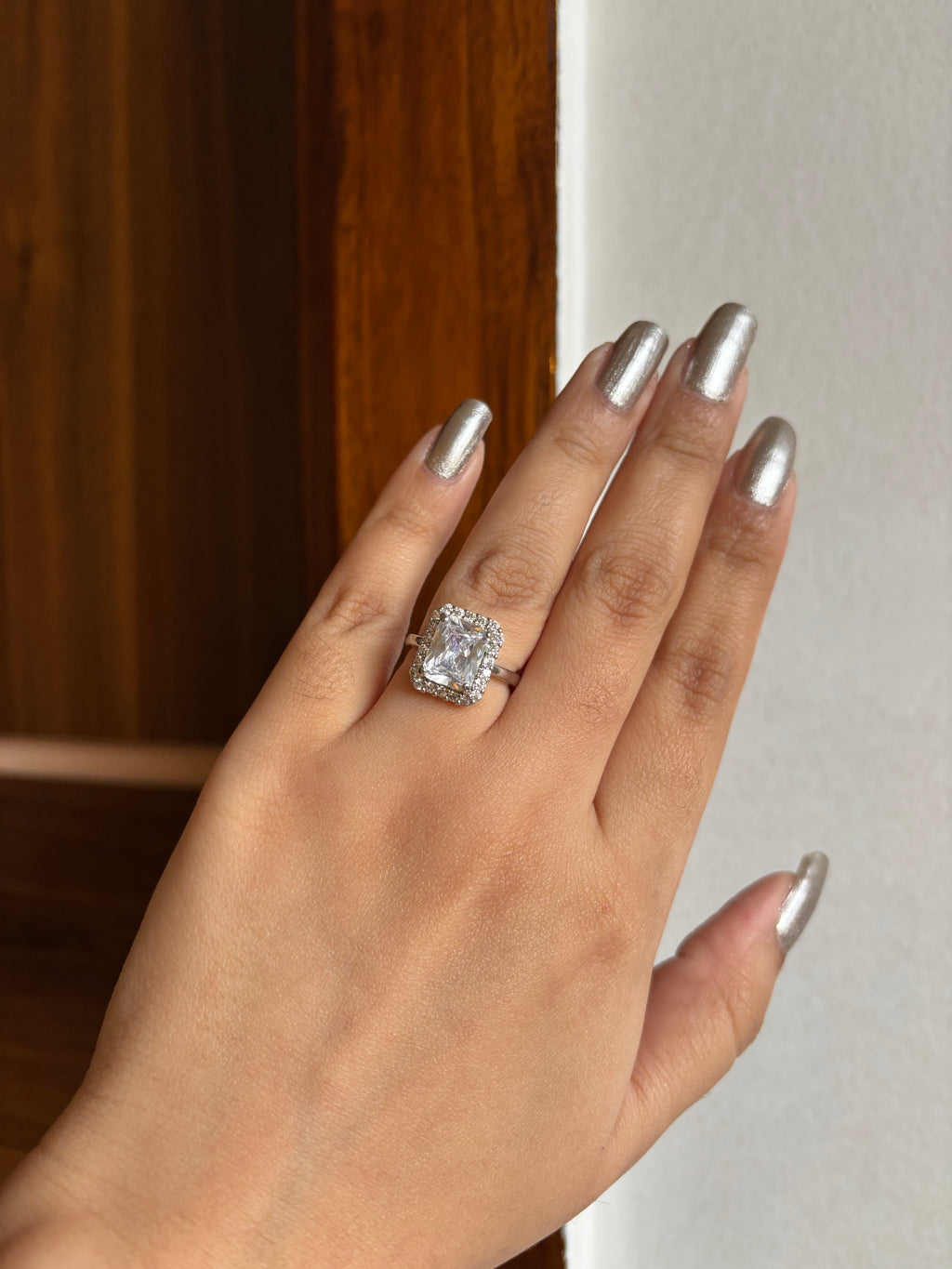 Marget Soilitare Adjustable Ring