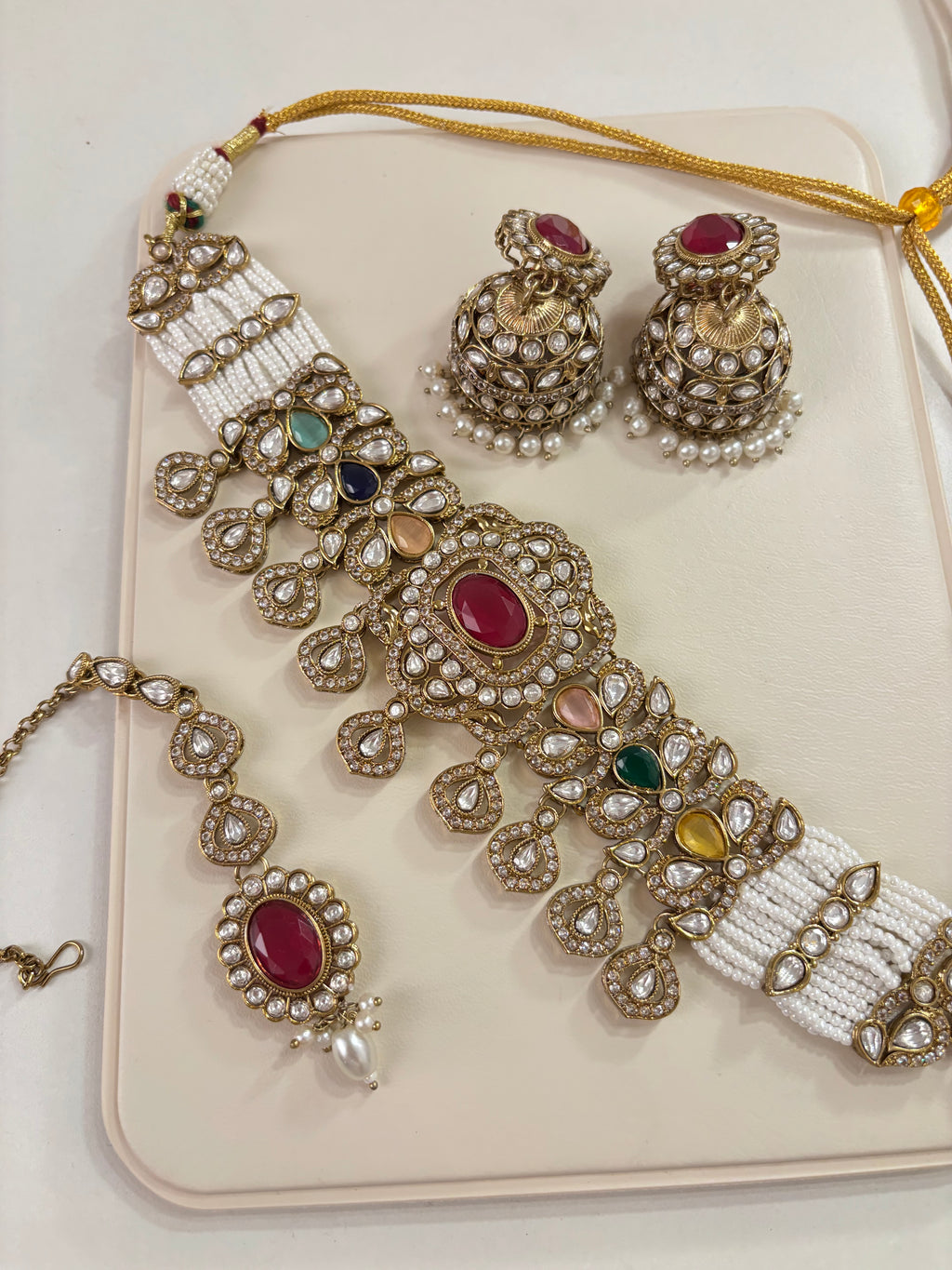 Premium Choker Choker Set With Mang Tikka & Jhumkas Moissanite Work (Multi)