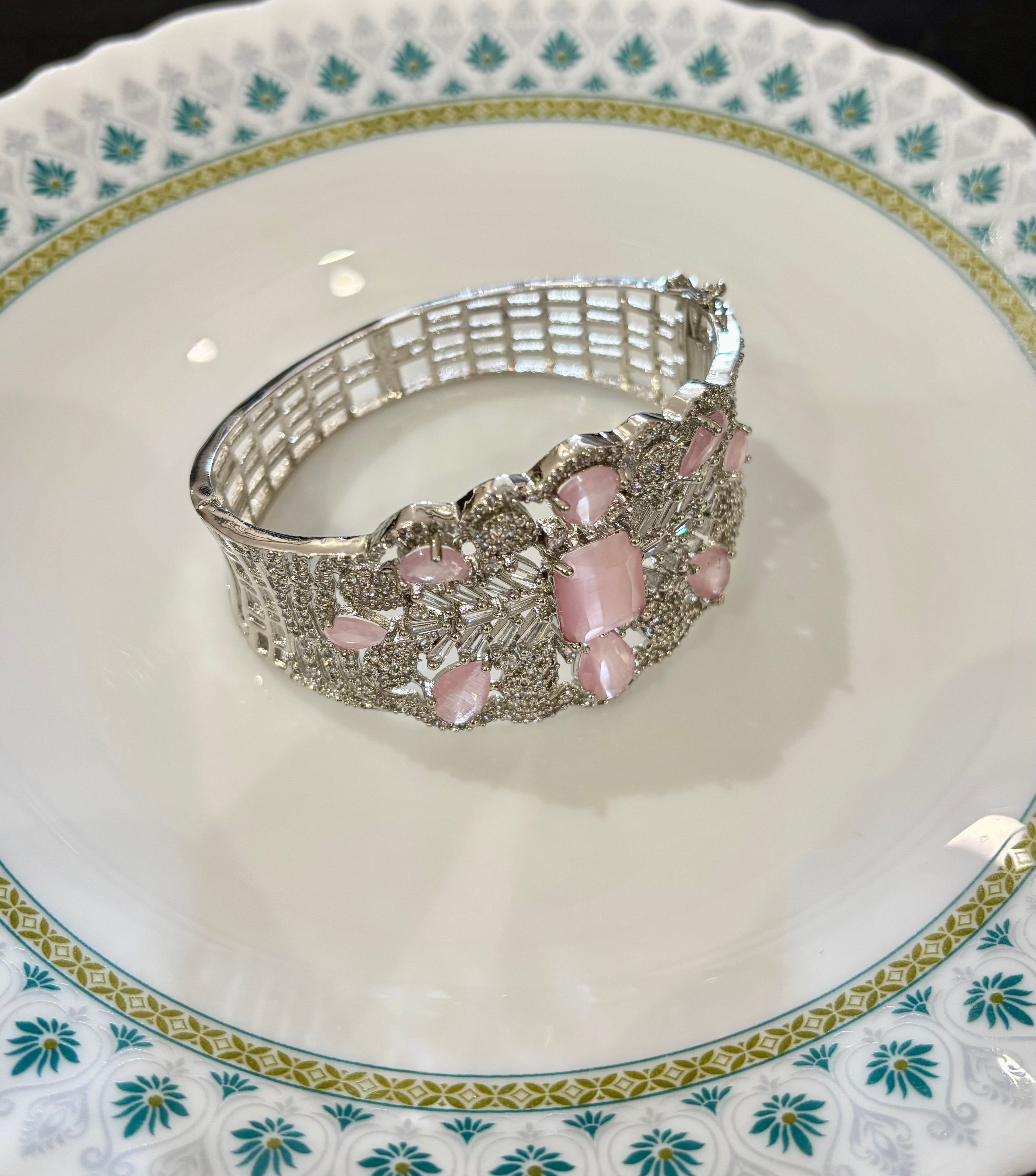 Maria American Diamond Openable Bracelet ( Pink )