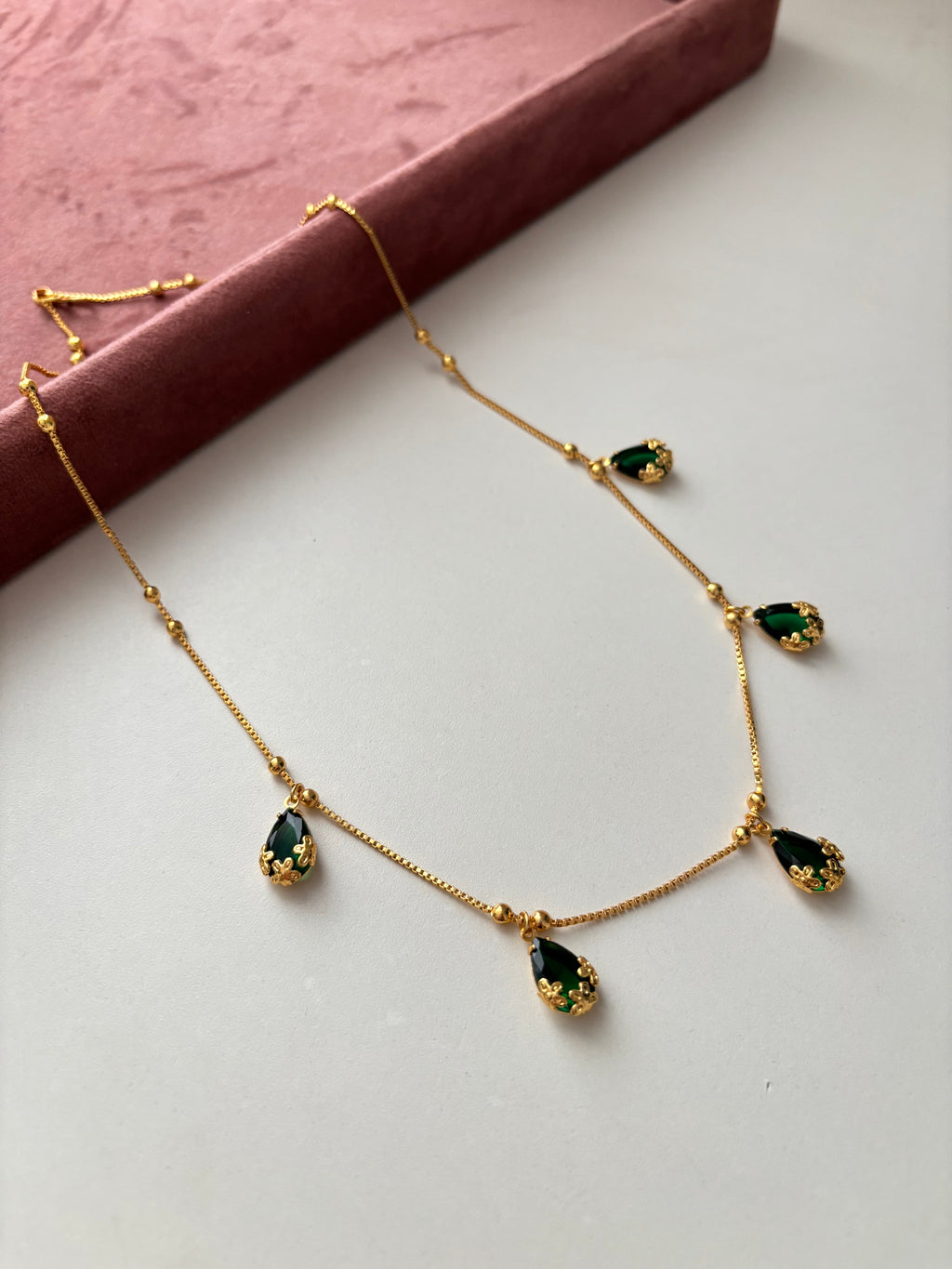 Emerald Droplet Neckchain