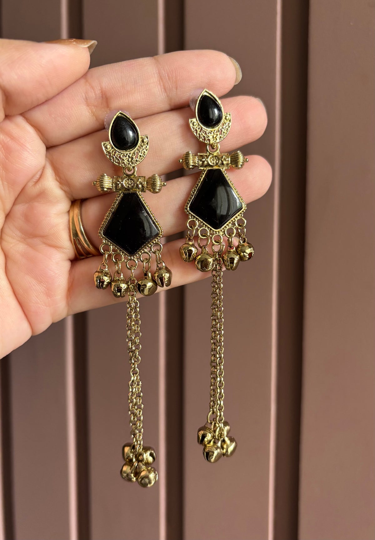 Manni Ghungroo Earrings (Black)