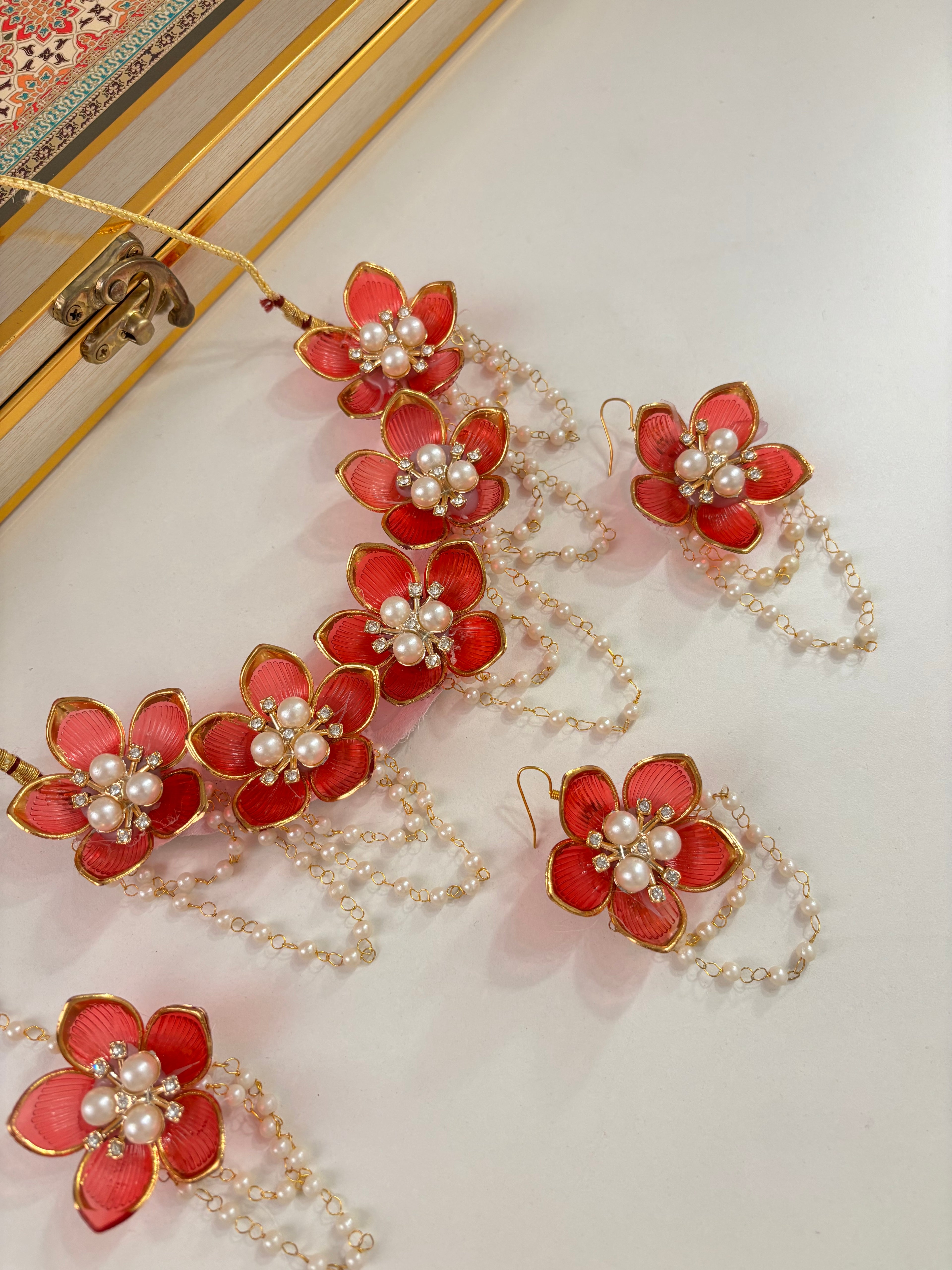 Flower Petal Floral Necklace With Mang Tikka & Earrings (Red)