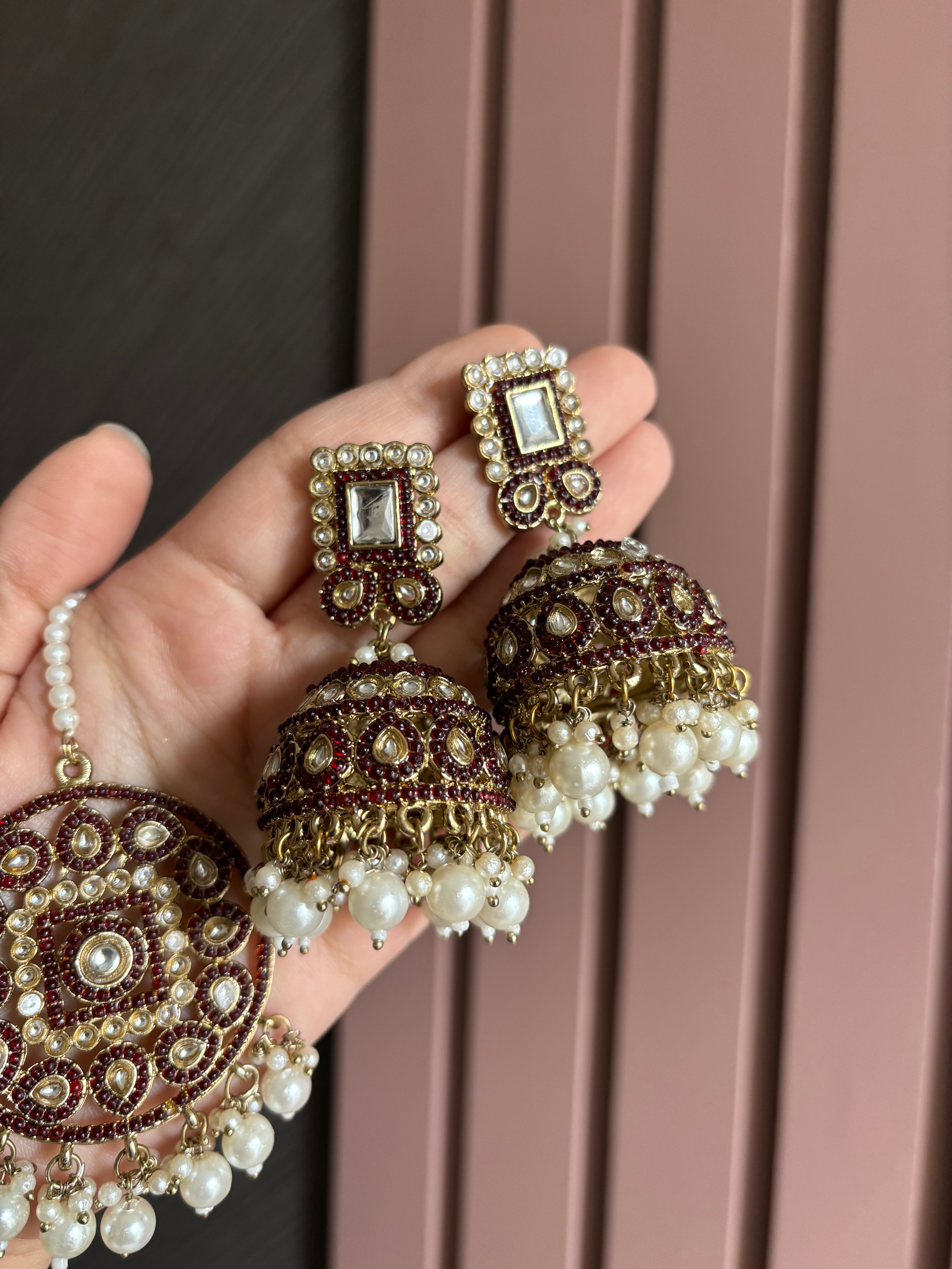 High Quality Designer Jadau Oversized Mang Tikka With Jhumkas