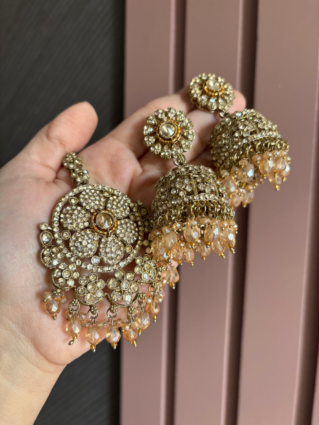 High Quality Designer Flower Mang Tikka & Jhumki ( Champagne)