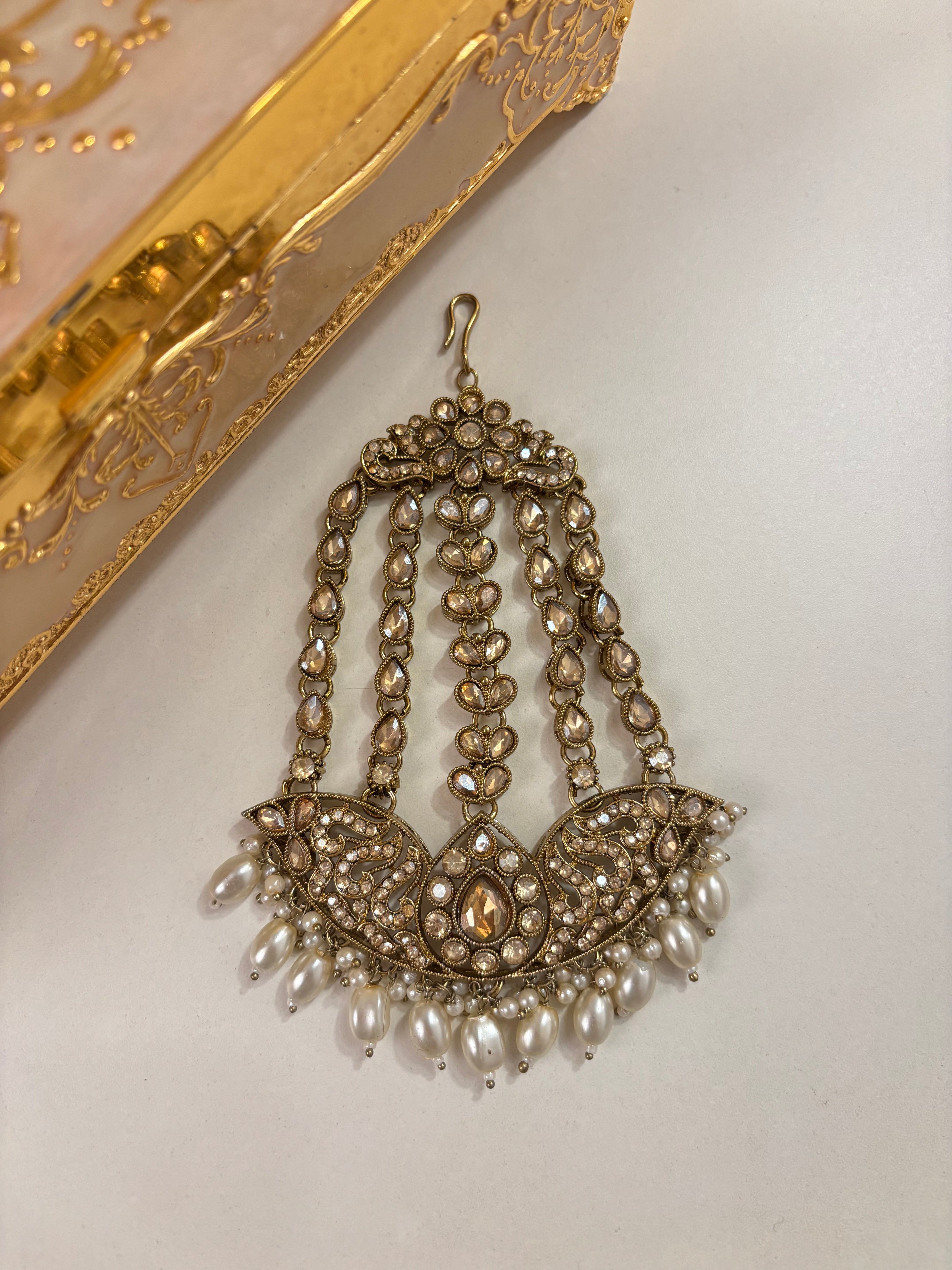 Premium Classy Golden & Pearly Touch Jhumar Design-2