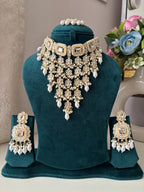 Kundan & Pearl Touch Layer Necklace With Mang Tikka & Earrings