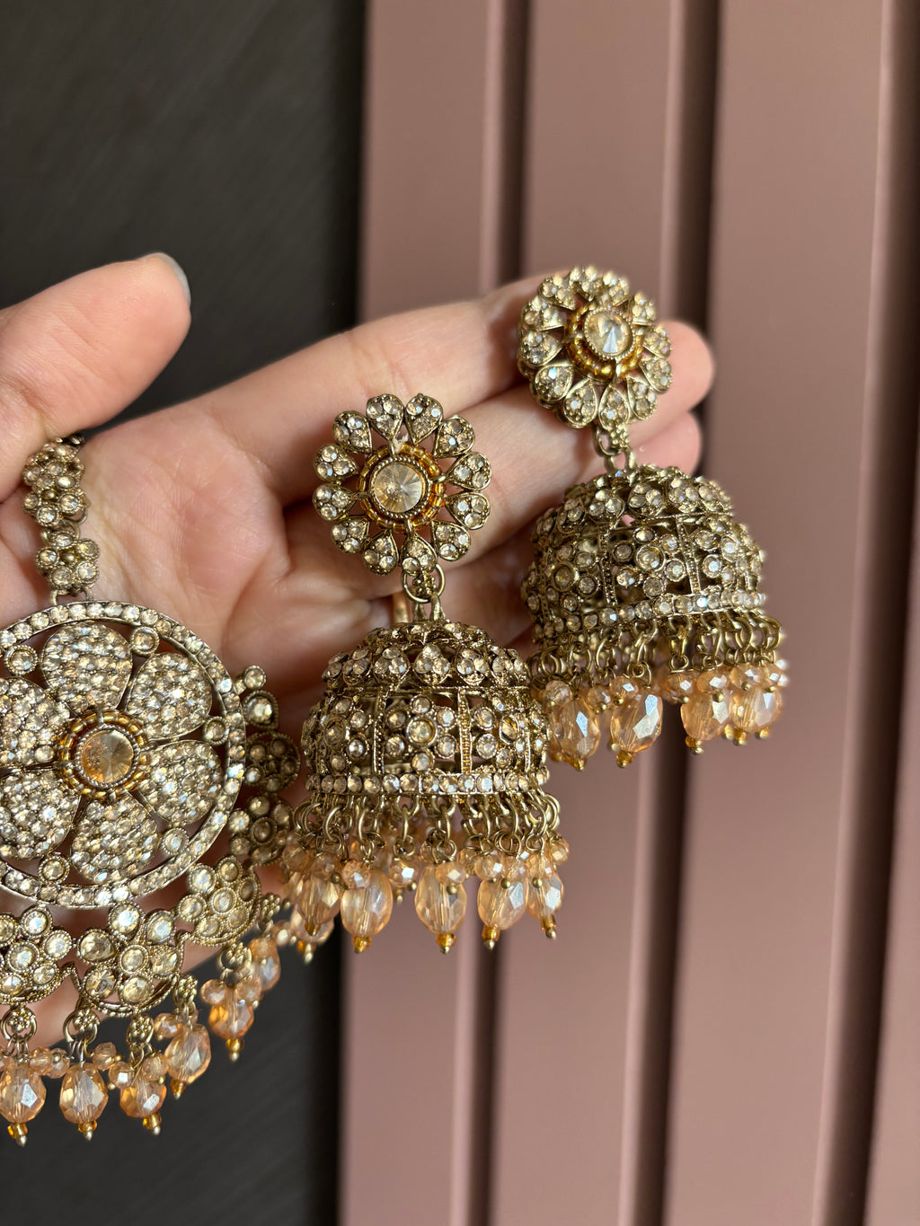 High Quality Designer Flower Mang Tikka & Jhumki ( Champagne)