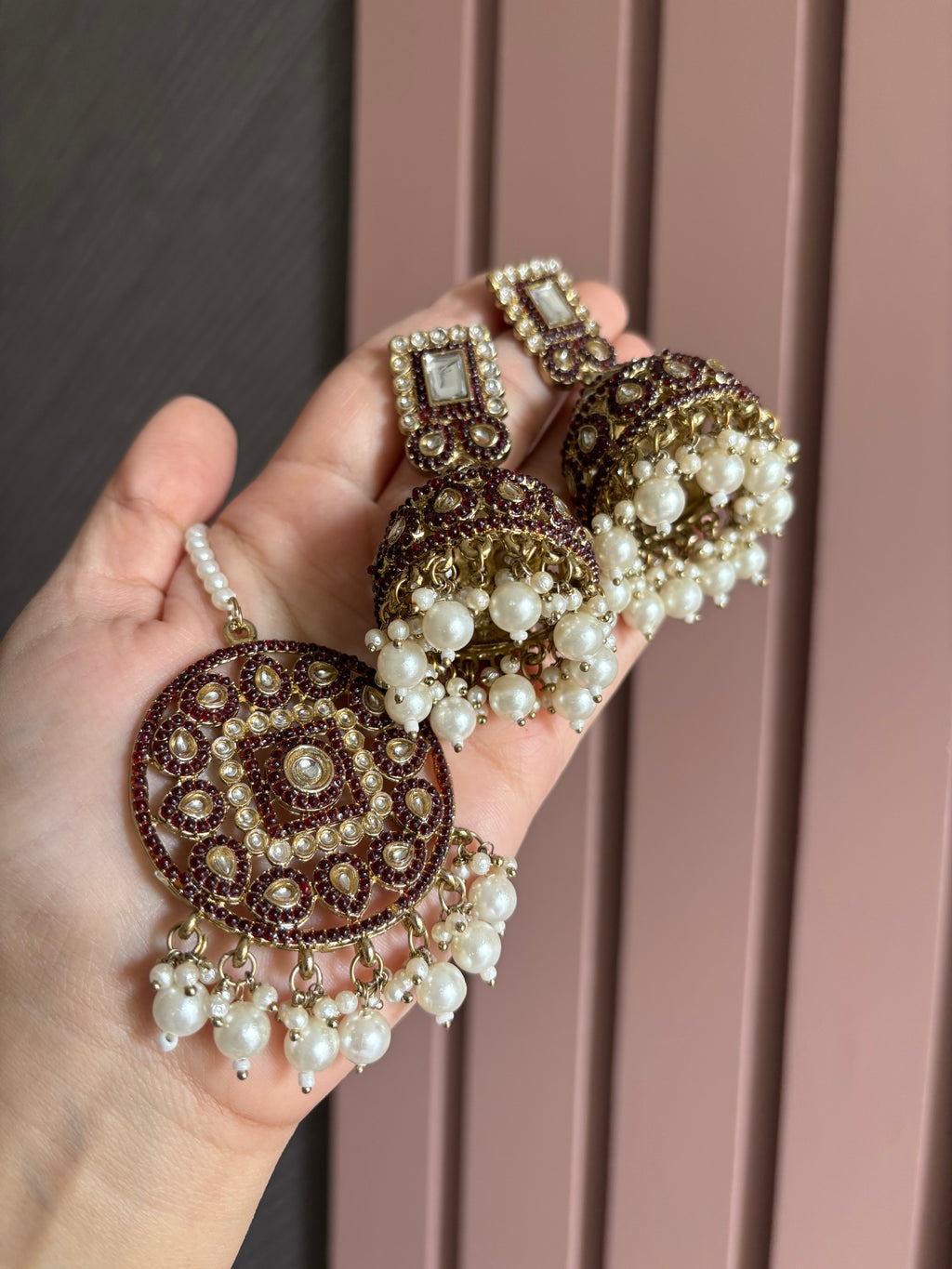 High Quality Designer Jadau Oversized Mang Tikka With Jhumkas