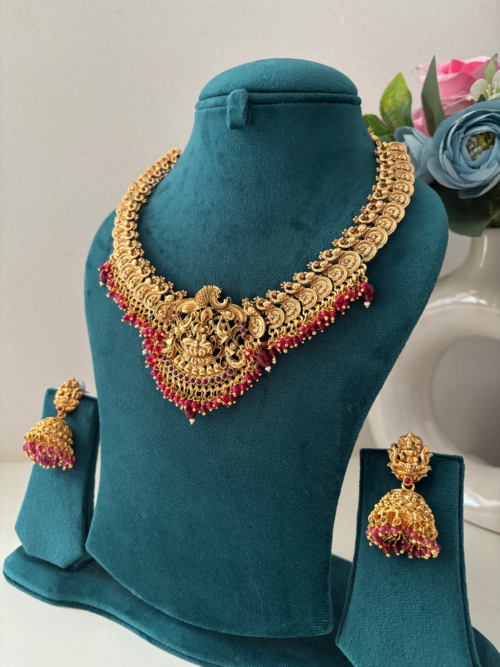 Gold Look Like Laxmi Necklace With Jhumkas