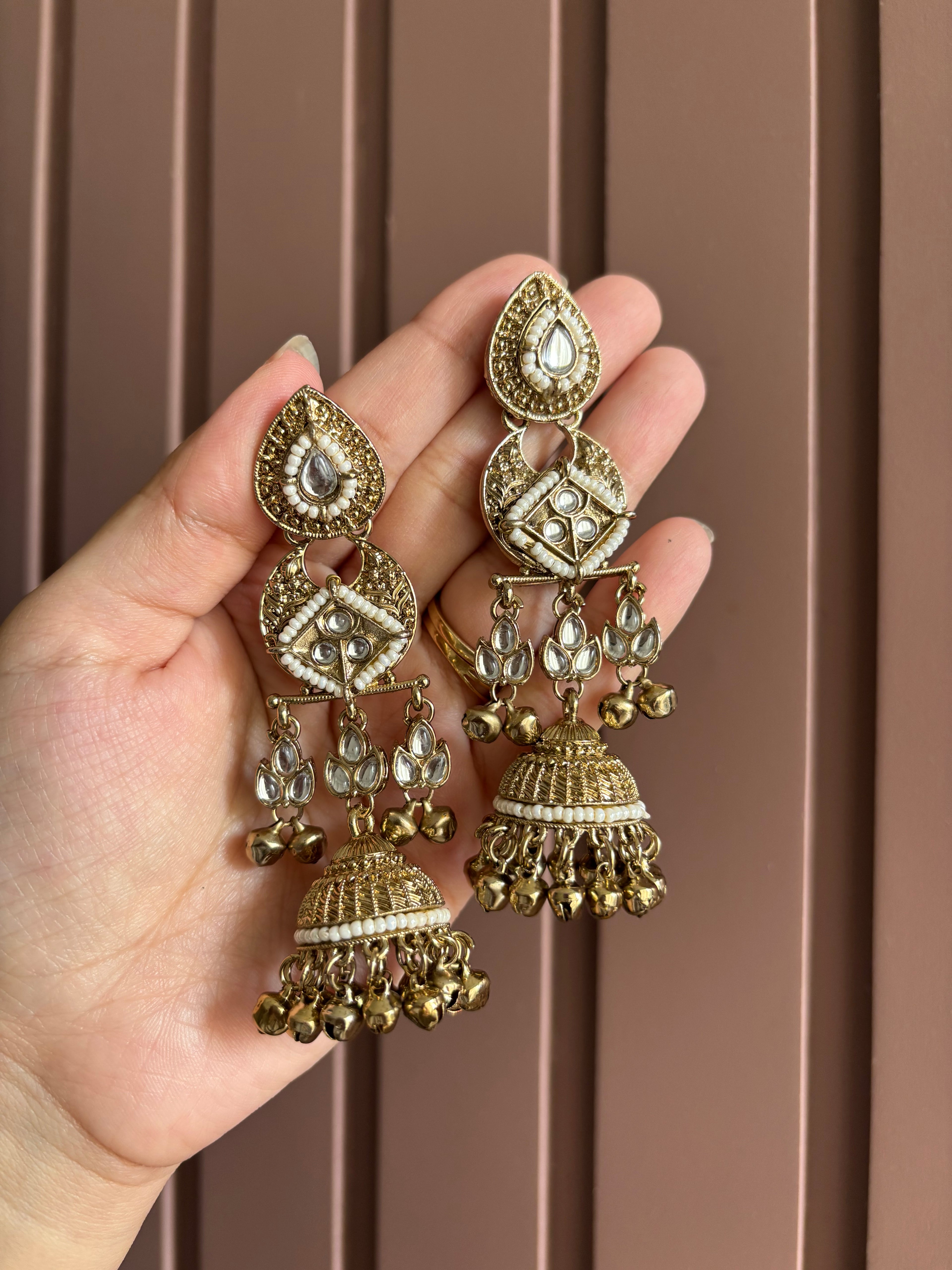 Mannat Ghungroo Jhumkas