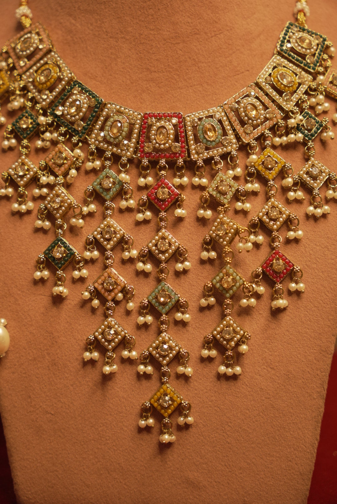 High Quality Designer Pakistani Style Layer Necklace With Mang Tikka & Earrings