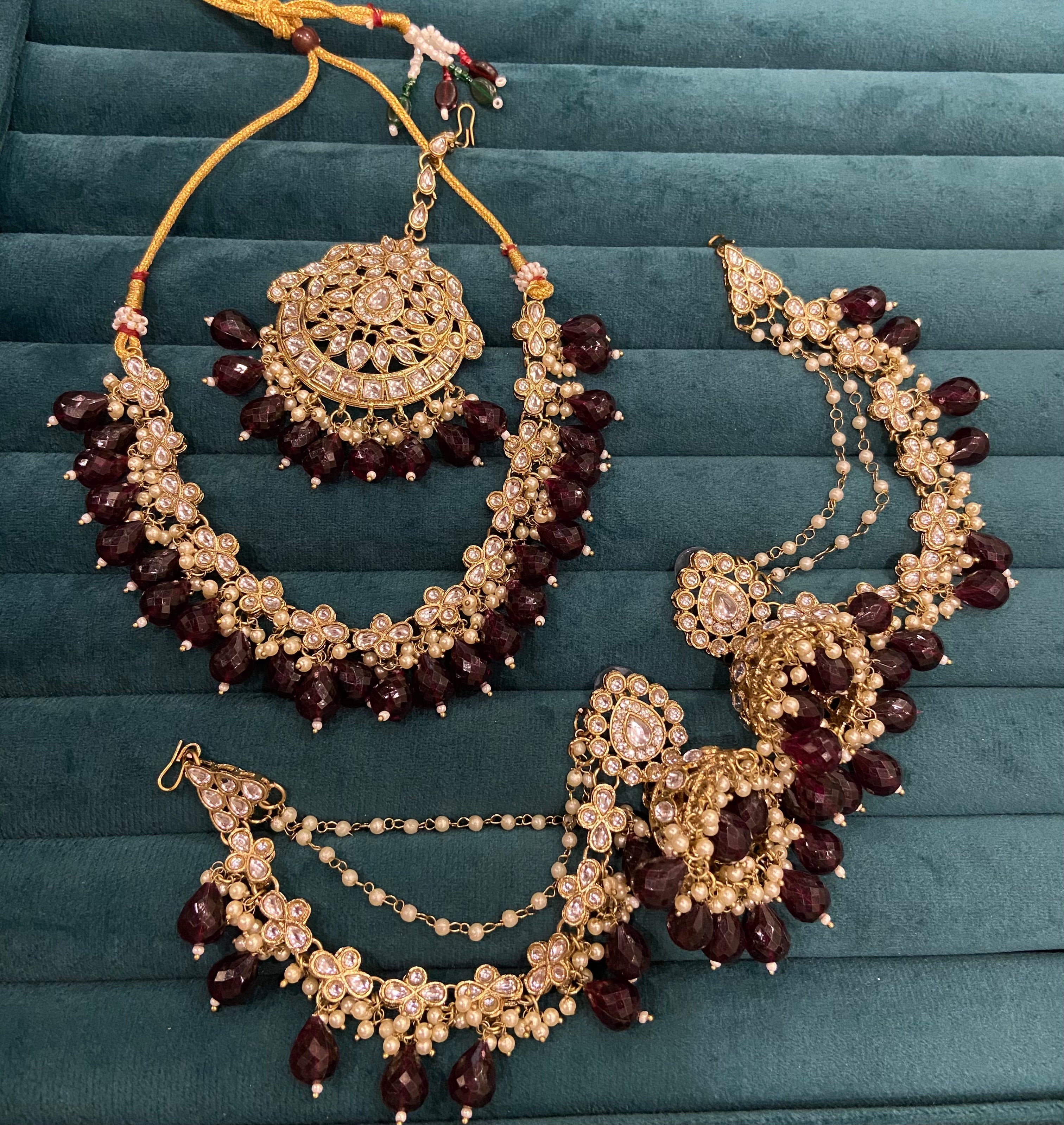 Zeenat Choker Set With Mang Tikka & Jhumkas With Side Layer ( Maroon )