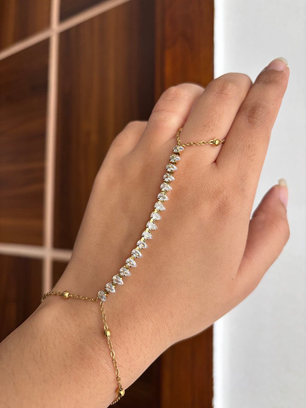 The Soilitare Line Adjustable Hand Harness ( Single )