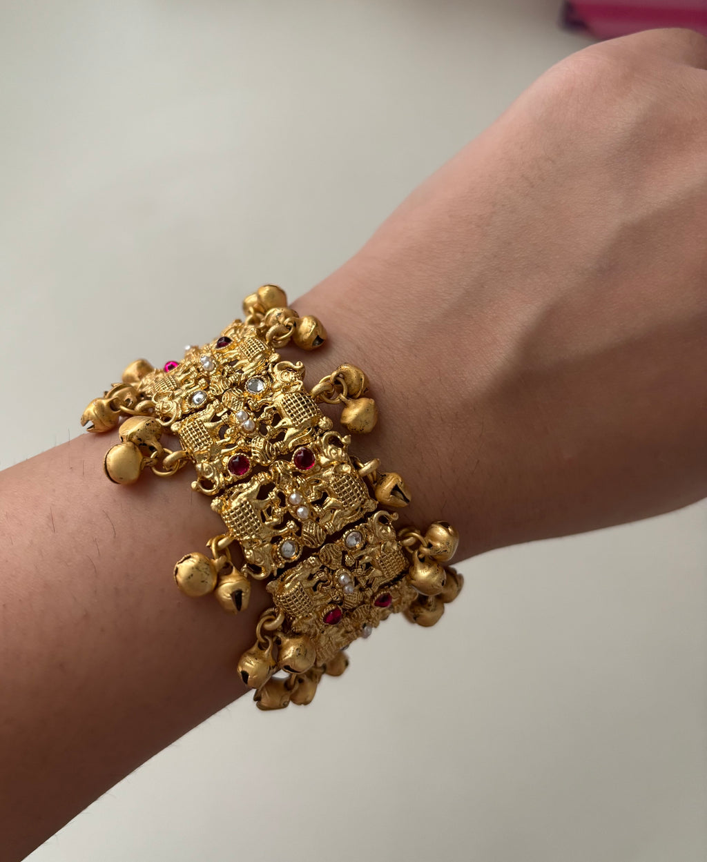 Pearls & Ghungroo Touch Adjustable Bracelet (Ruby)